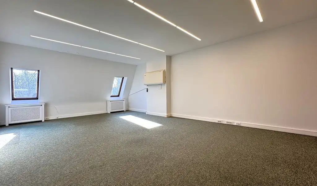 Kantoren te huur  in prachtig herenhuis te Antwerpen foto 14