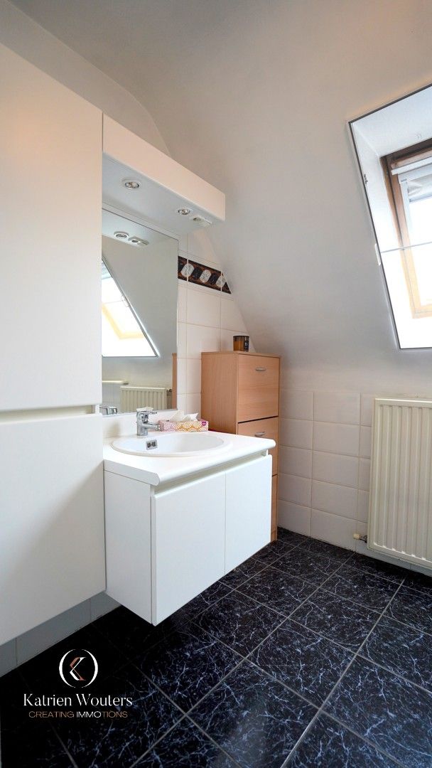 Centraal gelegen appartement met autostaanplaats foto 10