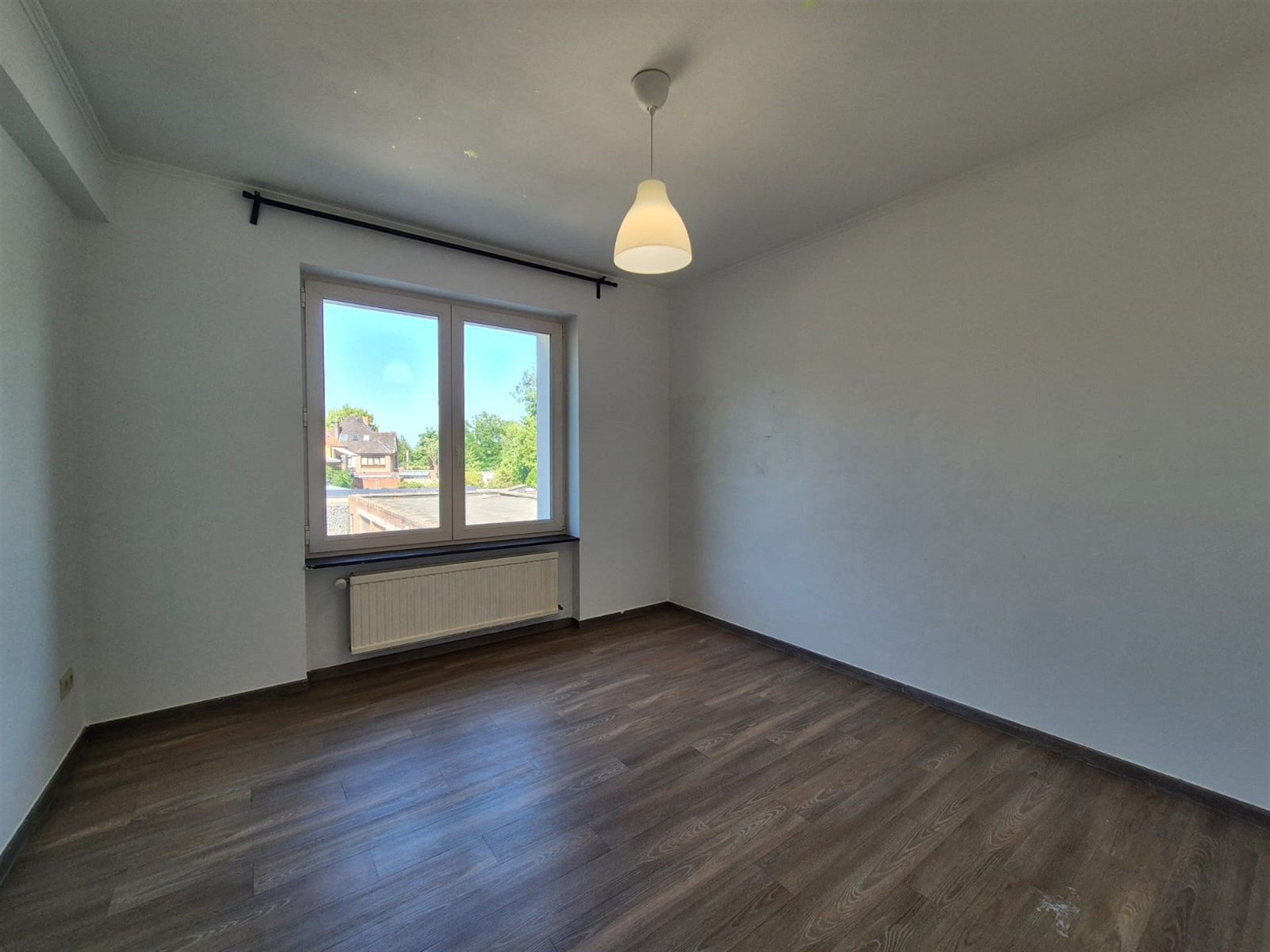 Instapklaar gerenoveerd appartement op gunstige locatie. foto 17