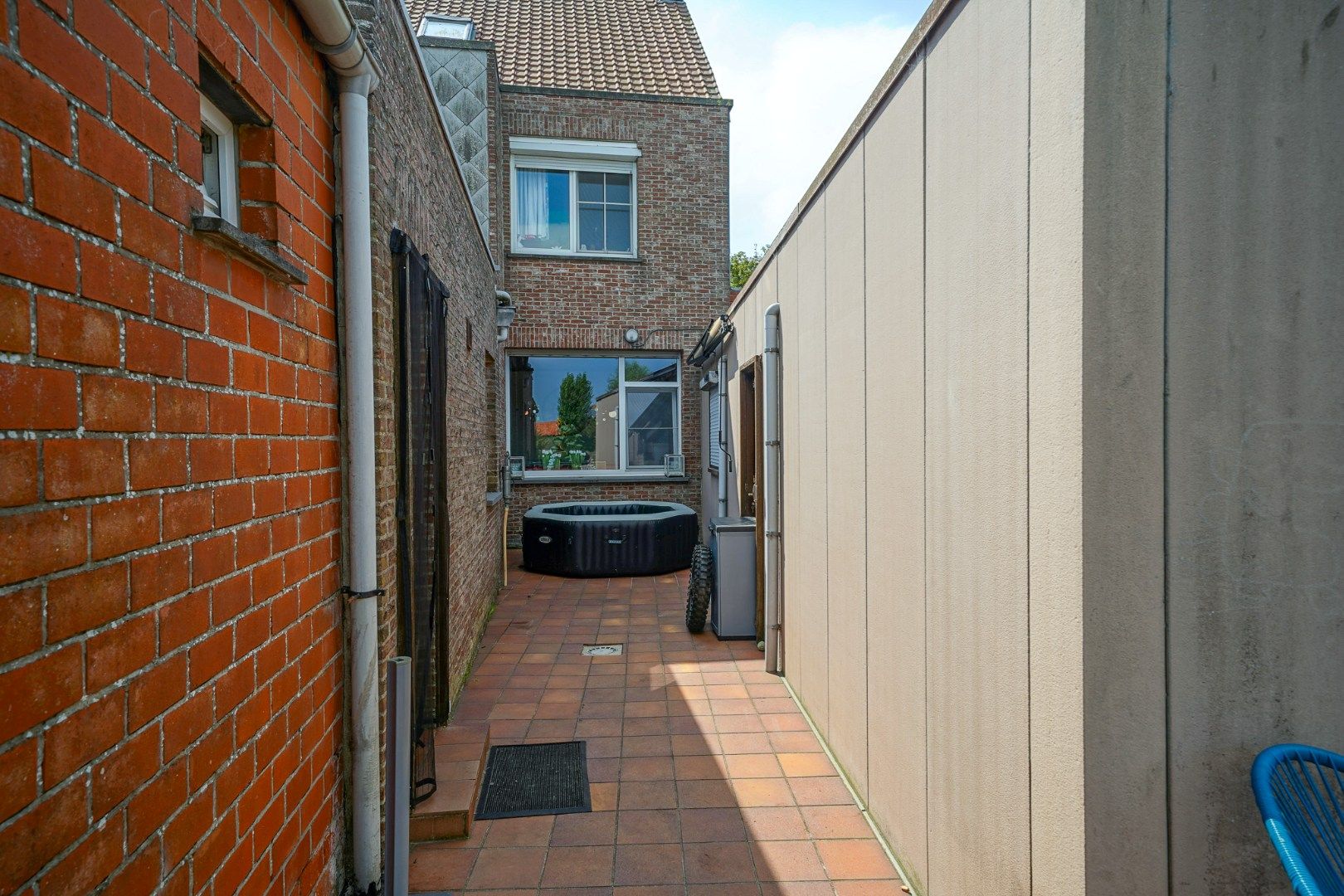 Ruime woning met garage en werkplaats te Zandvoorde foto 17