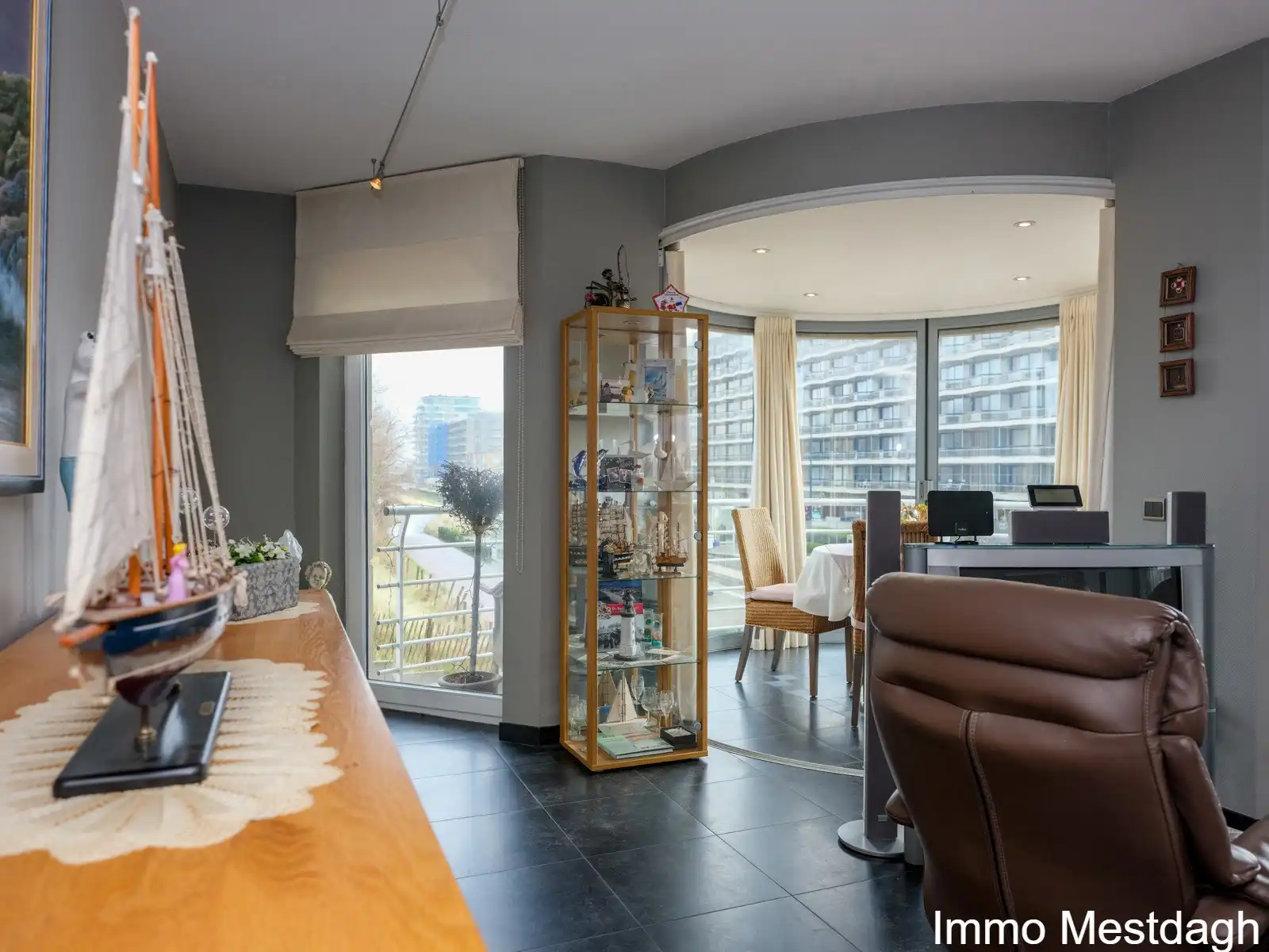 Luxueus Appertement met Panoramisch Zee- en Duinenzicht foto 11