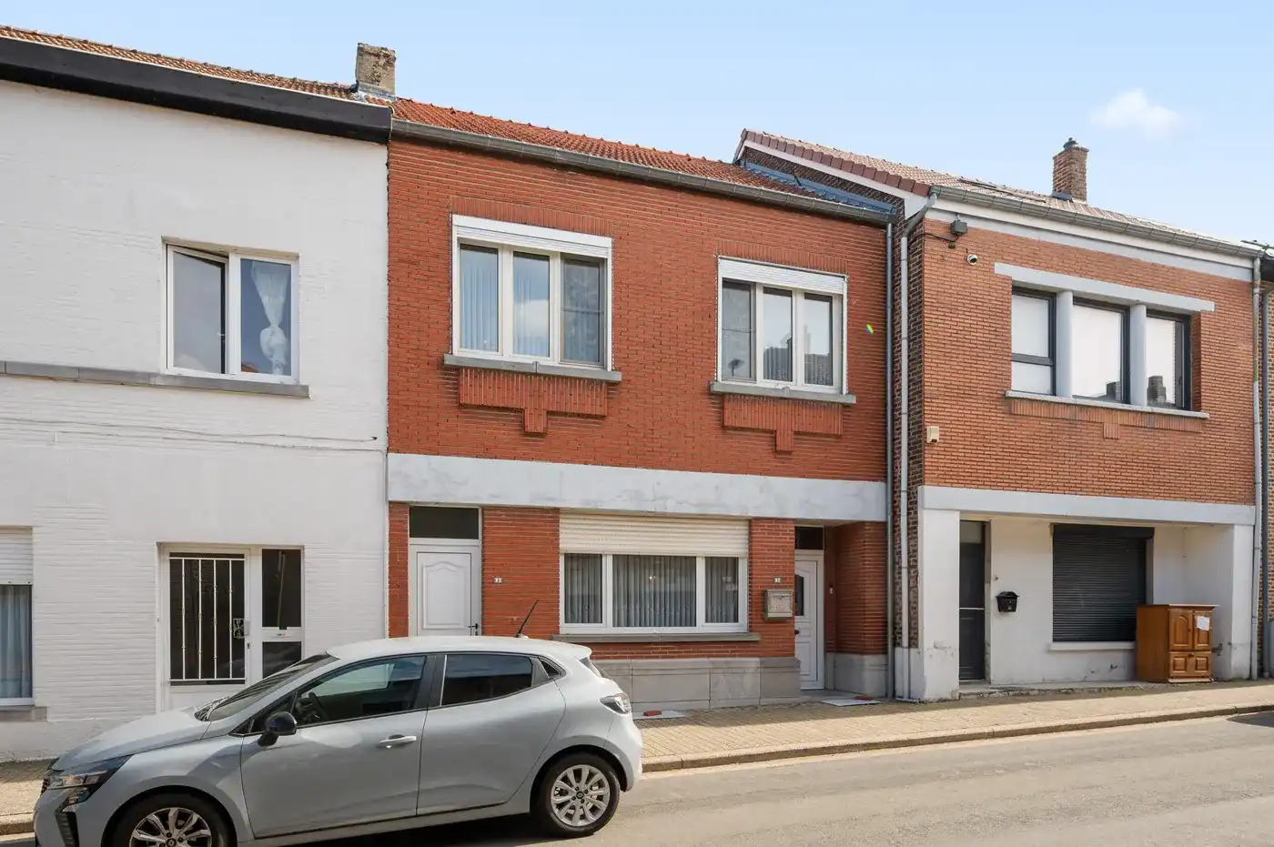 Te renoveren woning met 3 slaapkamers, garage en nabij voorzieningen foto 27