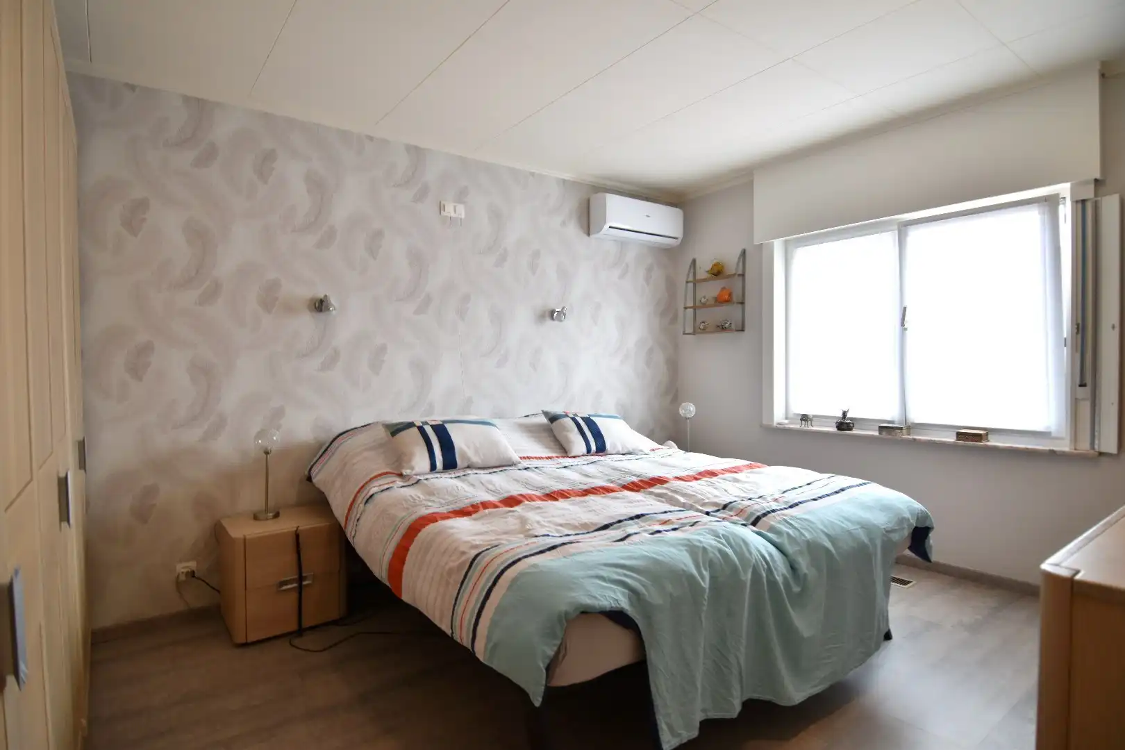 Charmante woning met 3 slaapkamers, dubbele garage en tuin te koop in Wevelgem foto 10