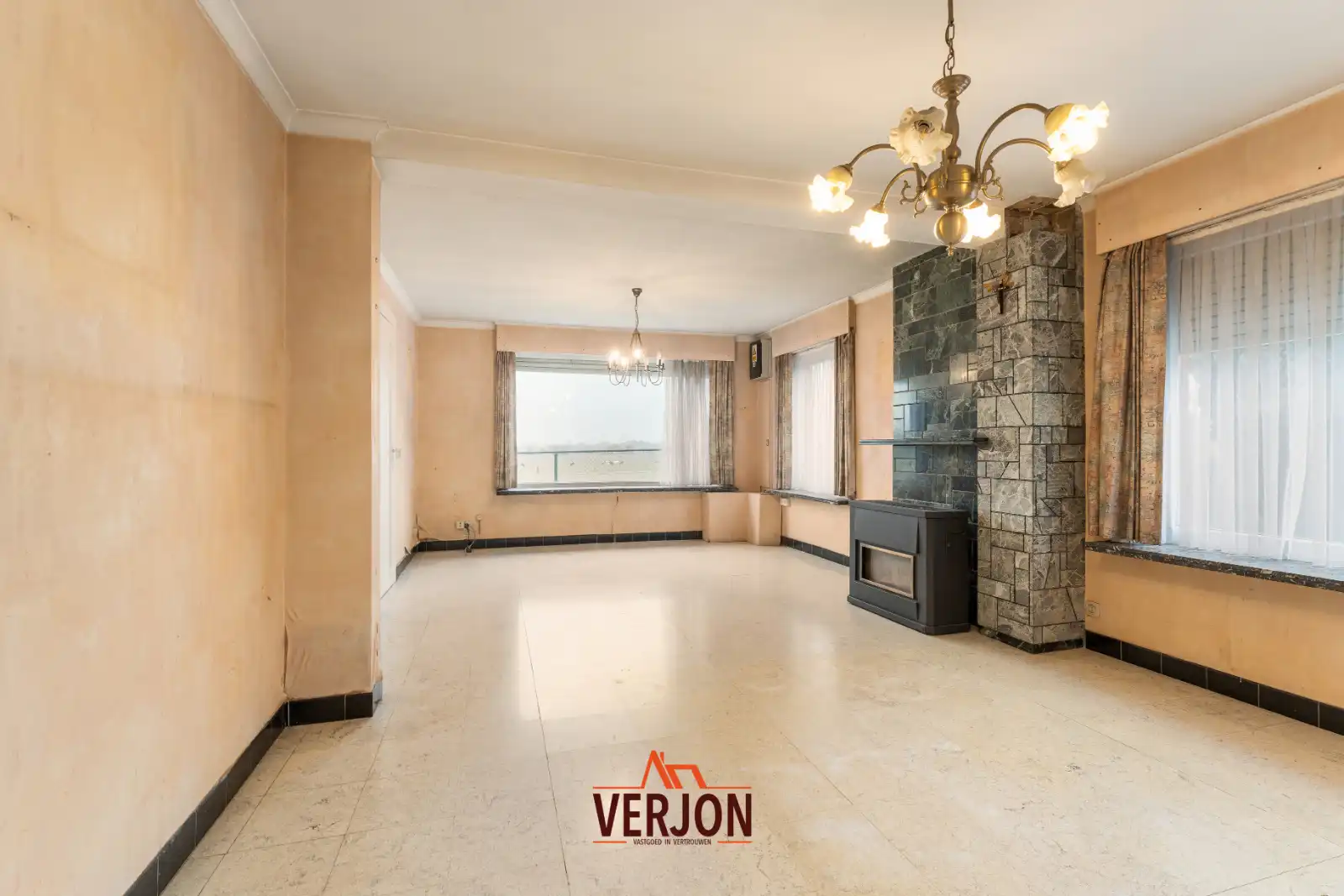 Woning met prachtige vergezichten op 2237m2 foto 6