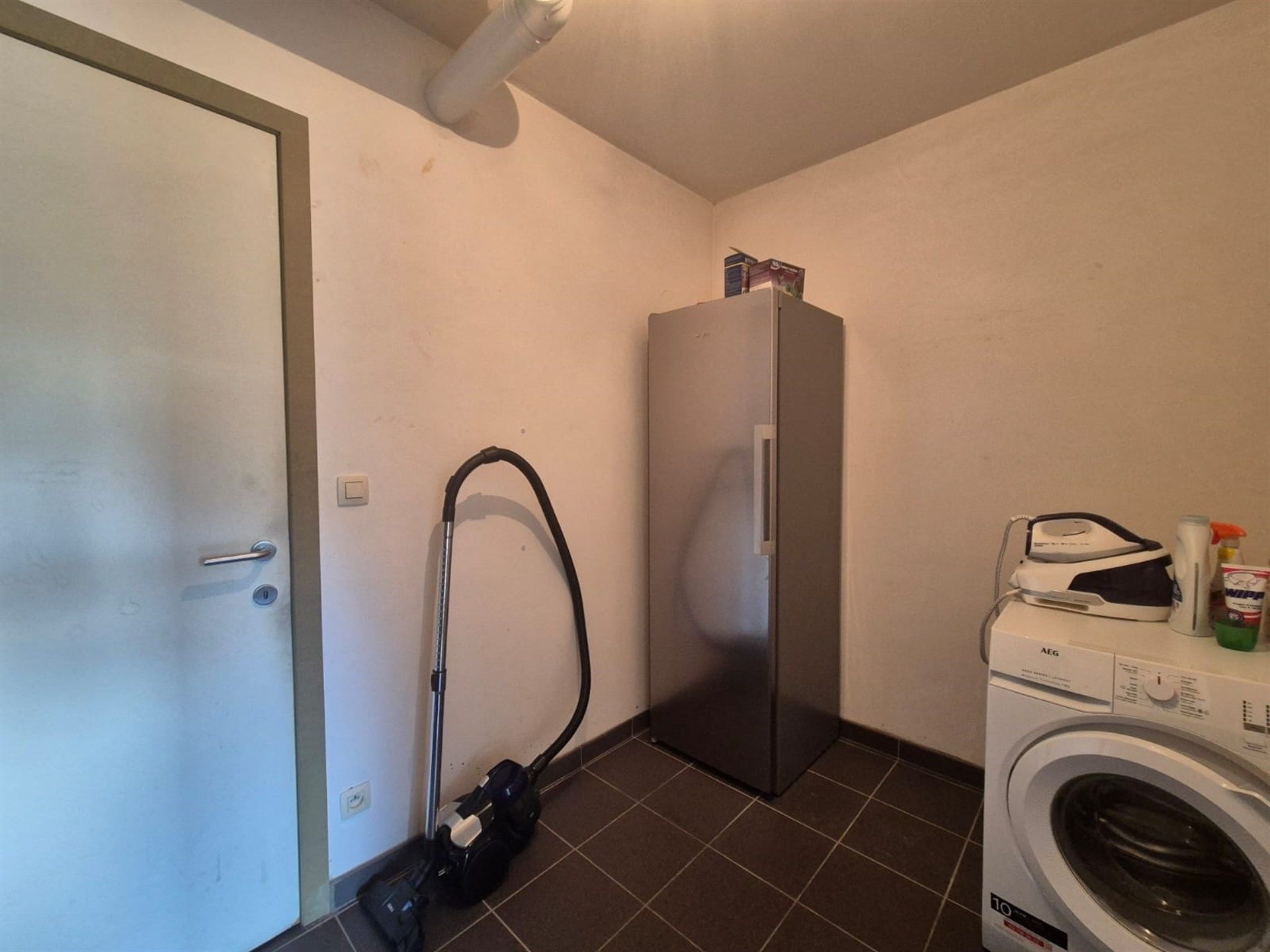Bijzonder interessant gelegen recente woning met tuin en garage. foto 29