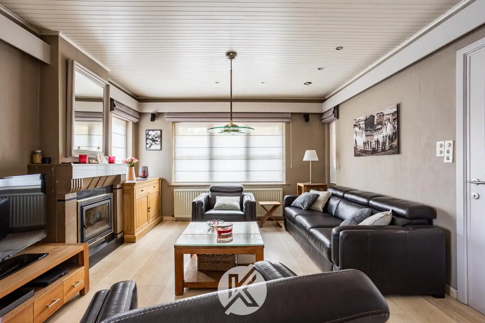 Charmante halfopen woning met ruime loods van 130 m² foto 8