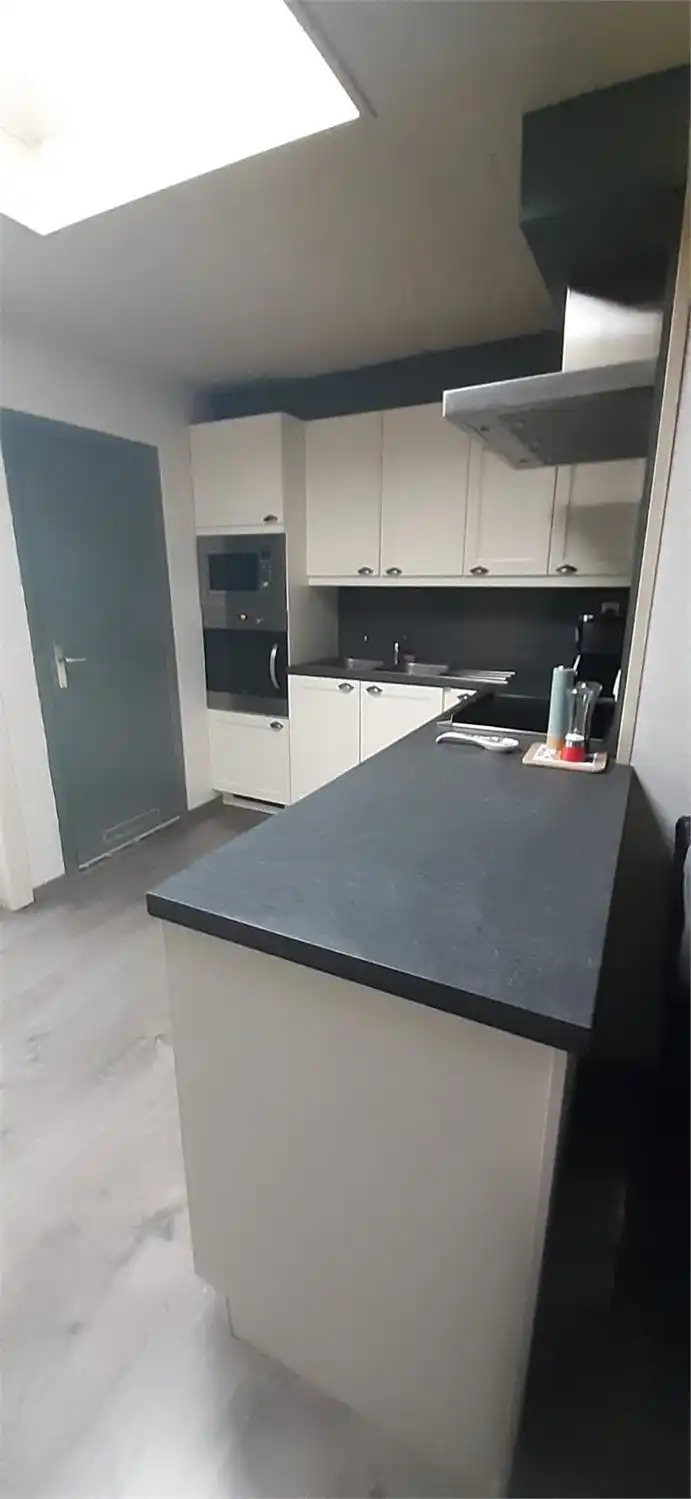 Ruime, praktische woning met tuin foto 14