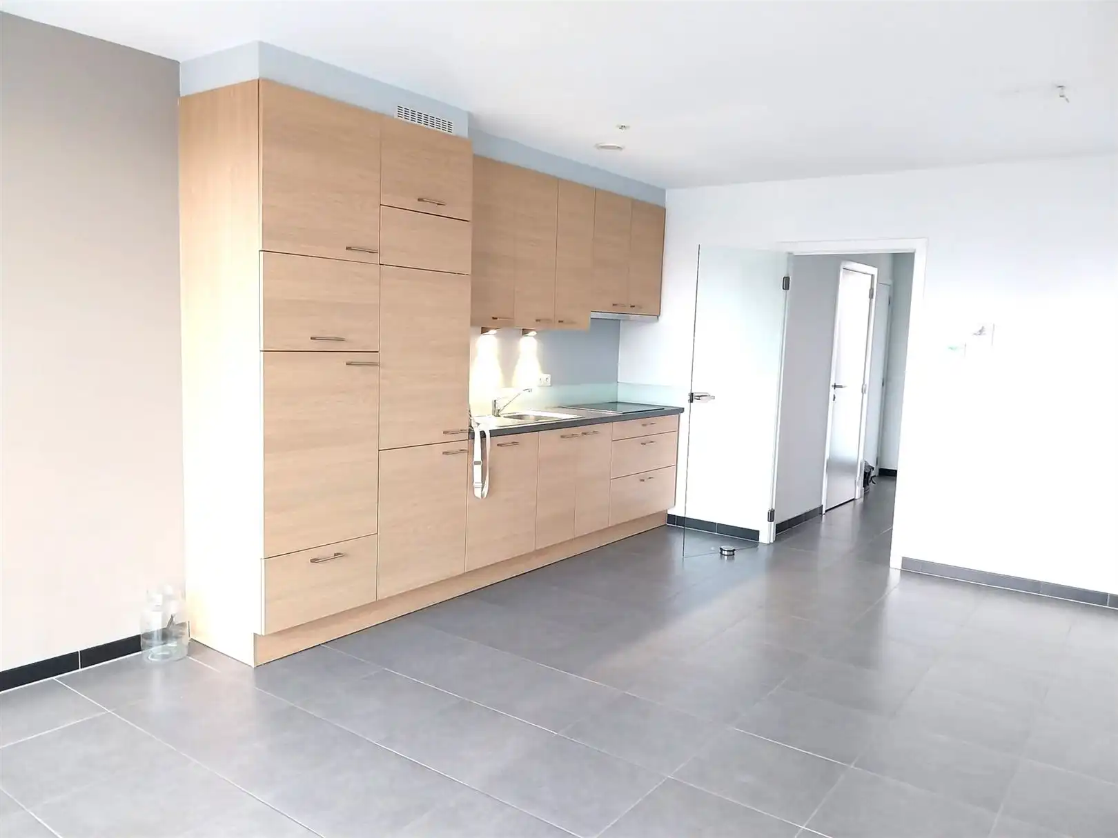 TE HUUR: Recent appartement met één slaapkamer te Heusden-Zolder! foto 4