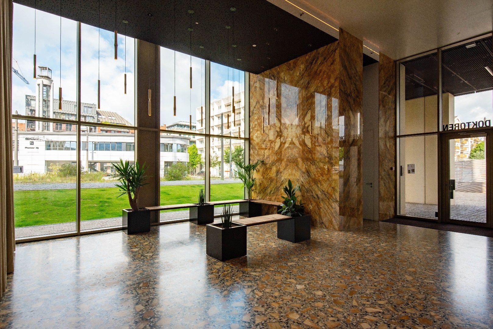Appartement te huur foto 18
