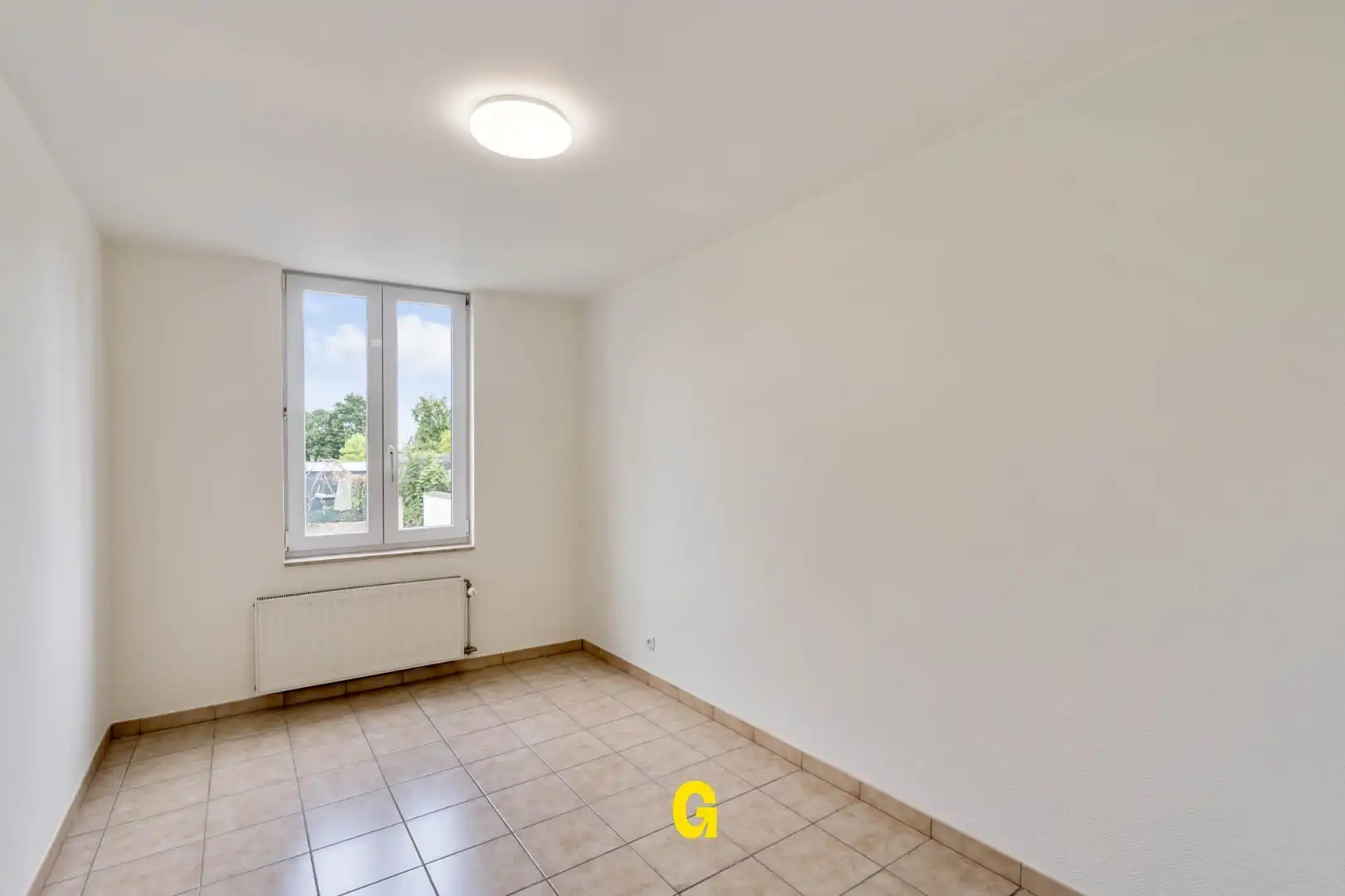 Degelijk gerenoveerde woning met 3 slaapkamers en leuk stadstuintje op 2a10ca, vlak bij het centrum foto 18