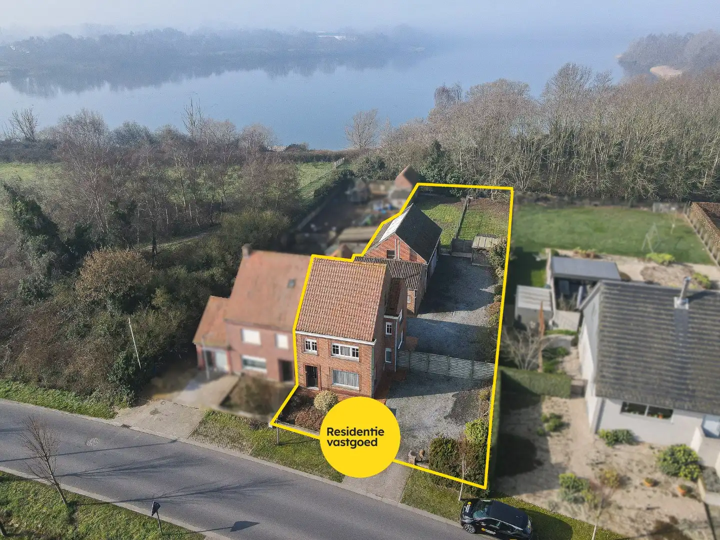 Te renoveren half-open bebouwing in Zerkegem foto 29