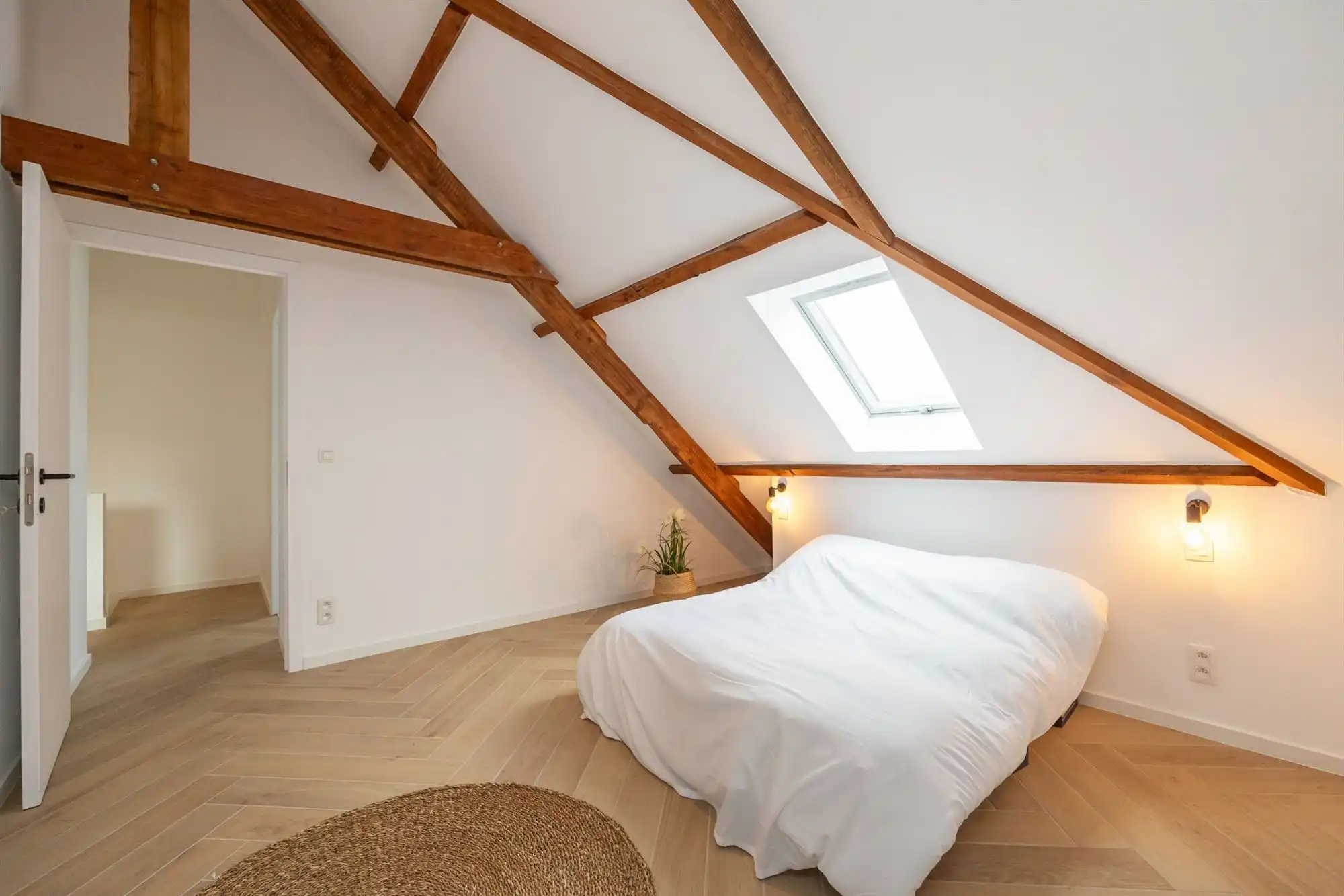 Gezinswoning woning met drie slaapkamers en tuin foto 11