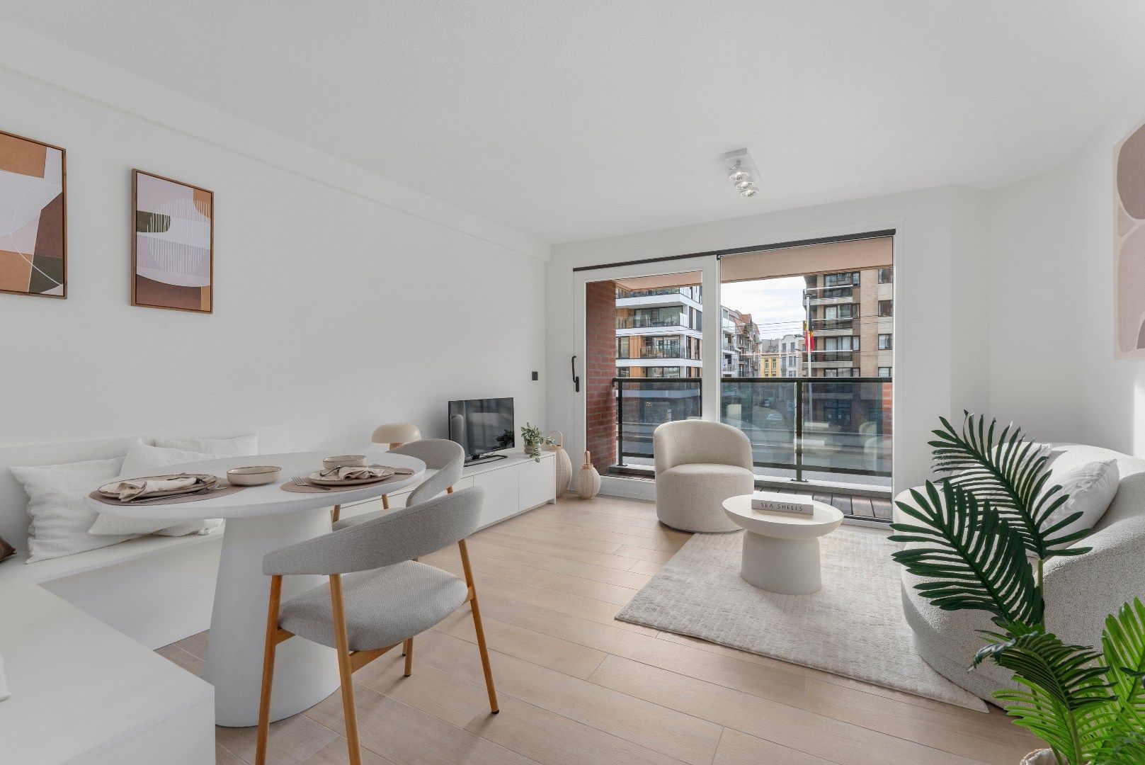 Instapklaar appartement - achterkant Zeedijk foto {{pictureIndex}}