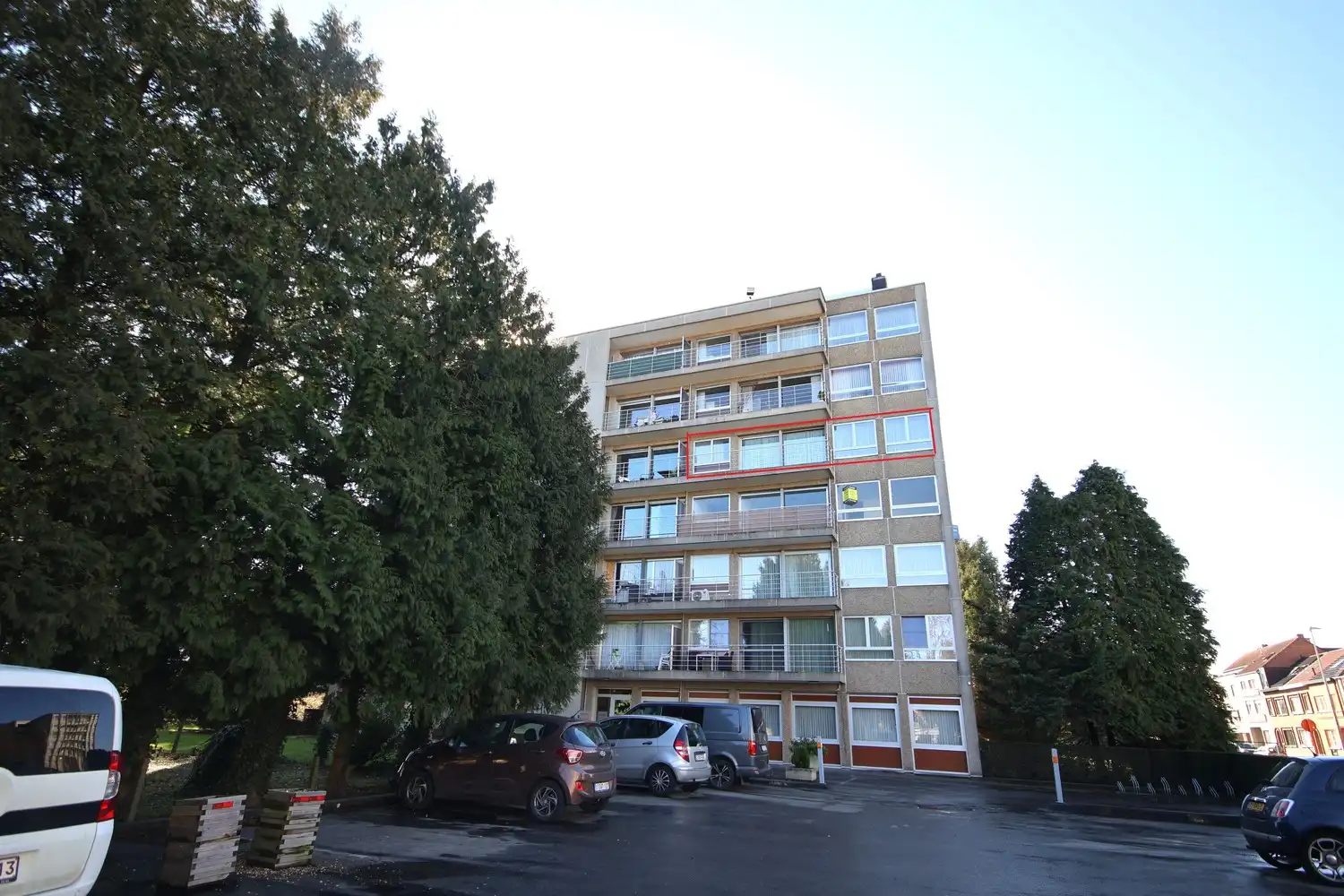 Rustig appartement dichtbij het centrum met 2 slaapkamers foto {{pictureIndex}}