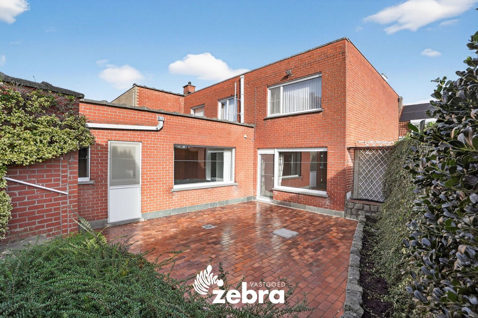 Ruime woning met 3 slaapkamers en garage nabij centrum Meulebeke! foto 24