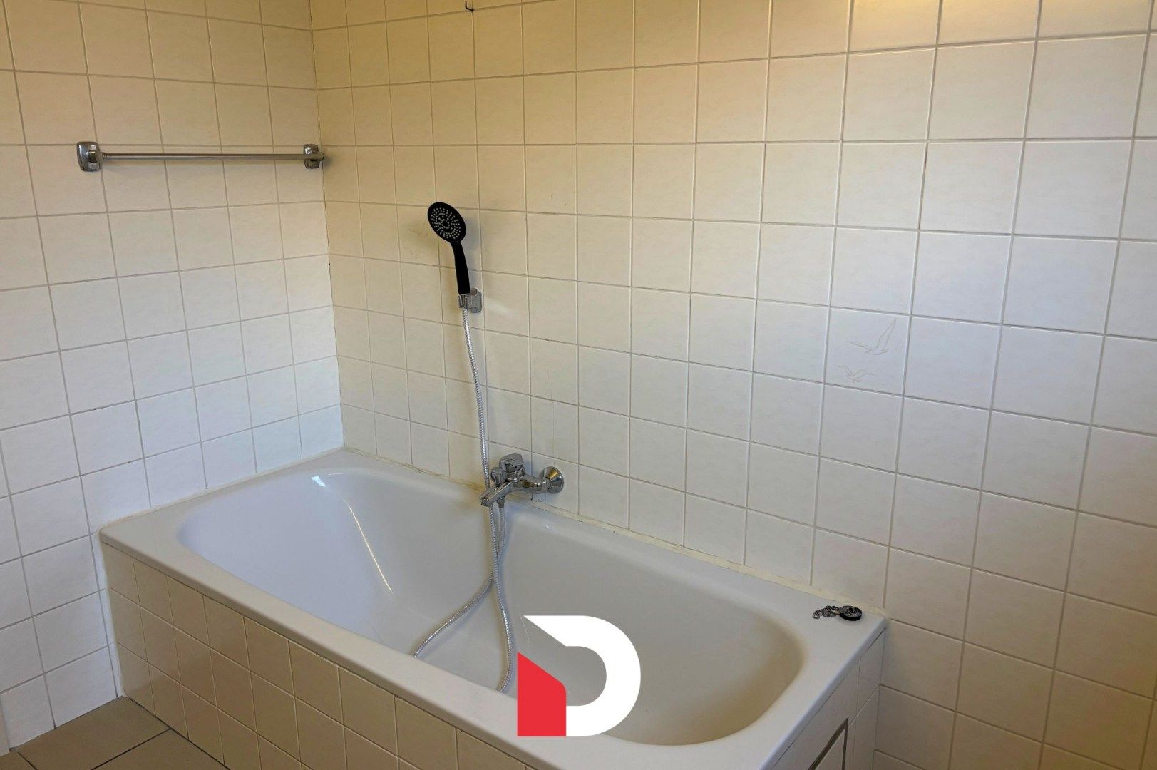 Rijwoning met 3 kamers en garage te Sint-Andries foto 13