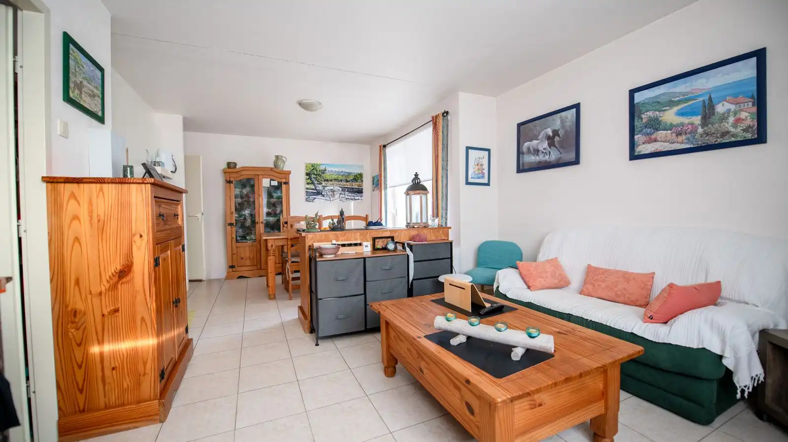 Instapklaar appartement met 1 slpk en terras foto 4