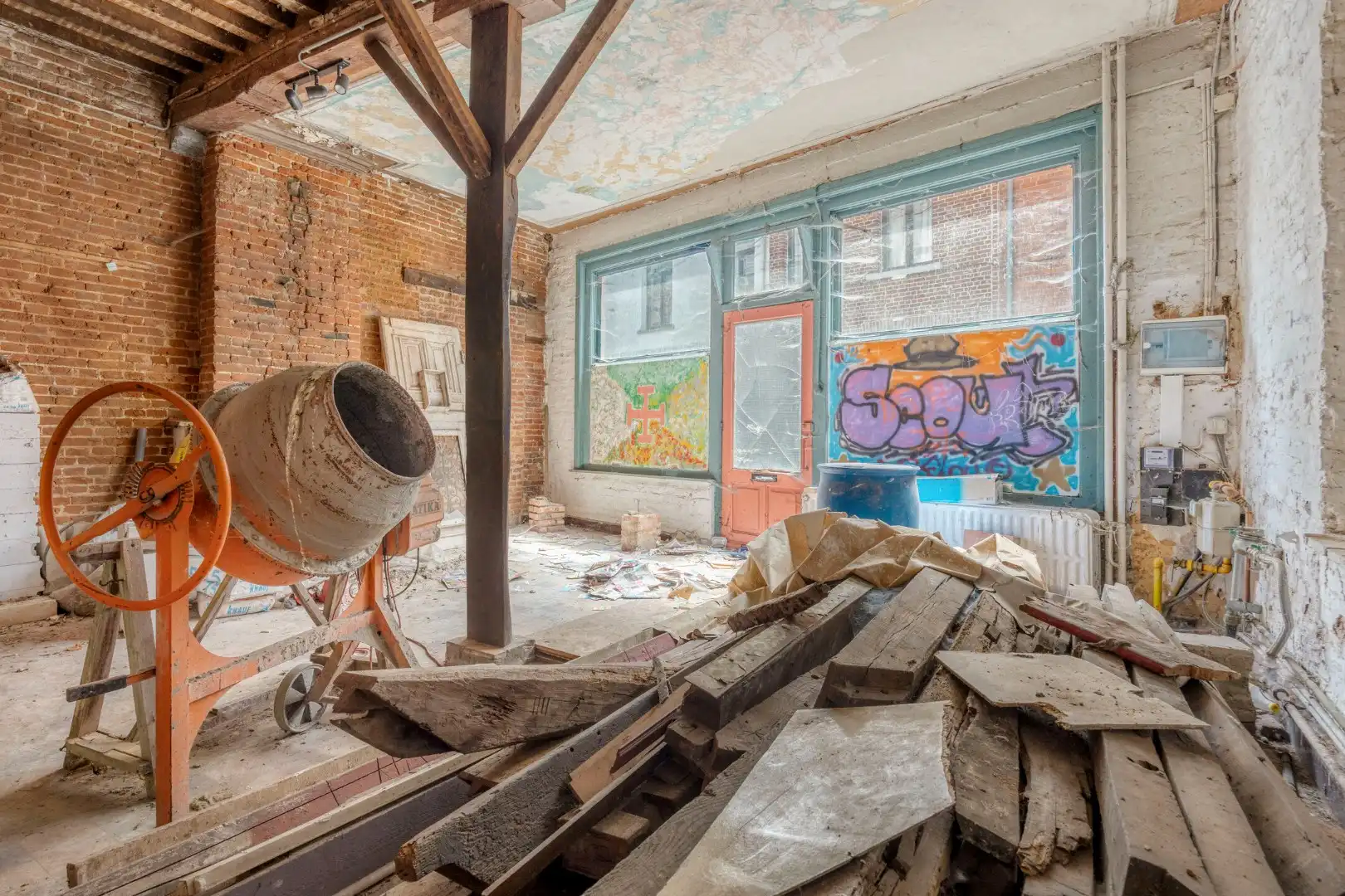 Te renoveren woning met stadstuin in hartje Halle foto 2