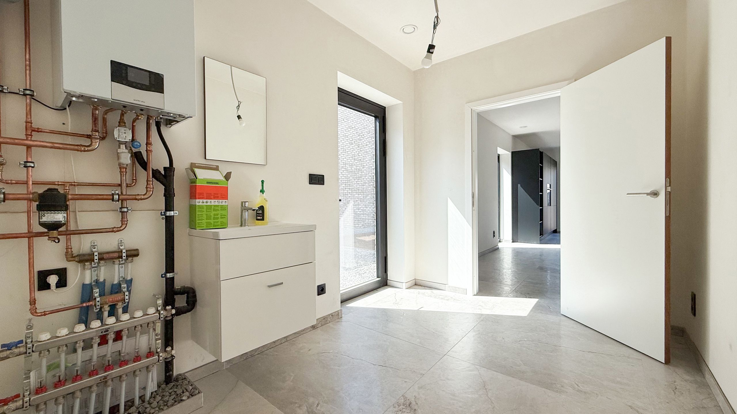 Volledig instapklare nieuwbouwwoning met 3/4slpk te Koersel! foto 17