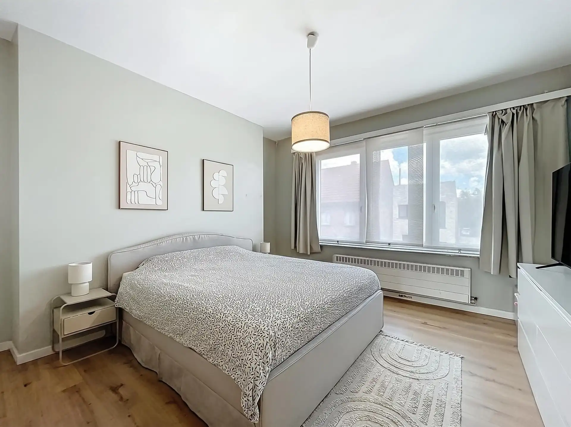 Half open bebouwing met 3 slaapkamers en garage op perceel van 315m² foto 7