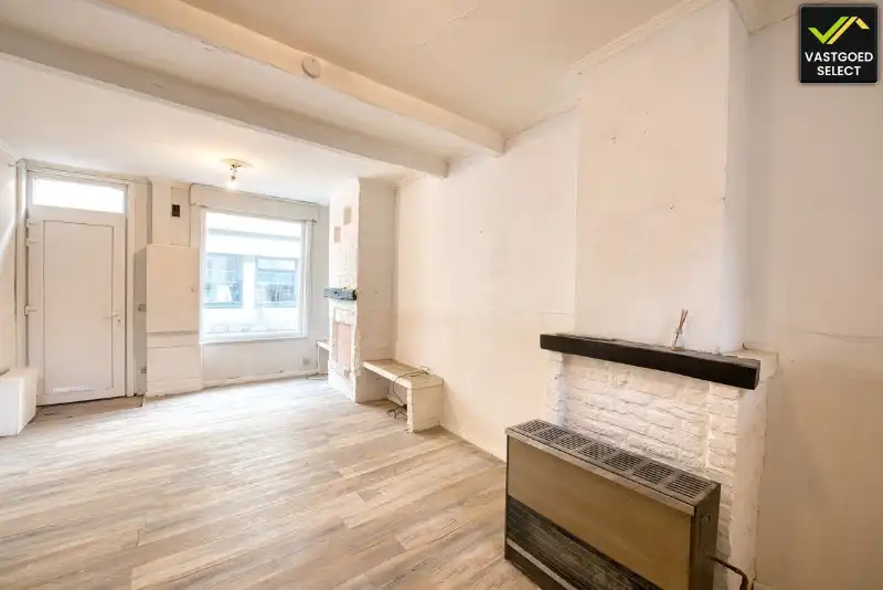 Rijwoning met 2 slaapkamers en zolder in Eeklo – EPC-label C foto 2