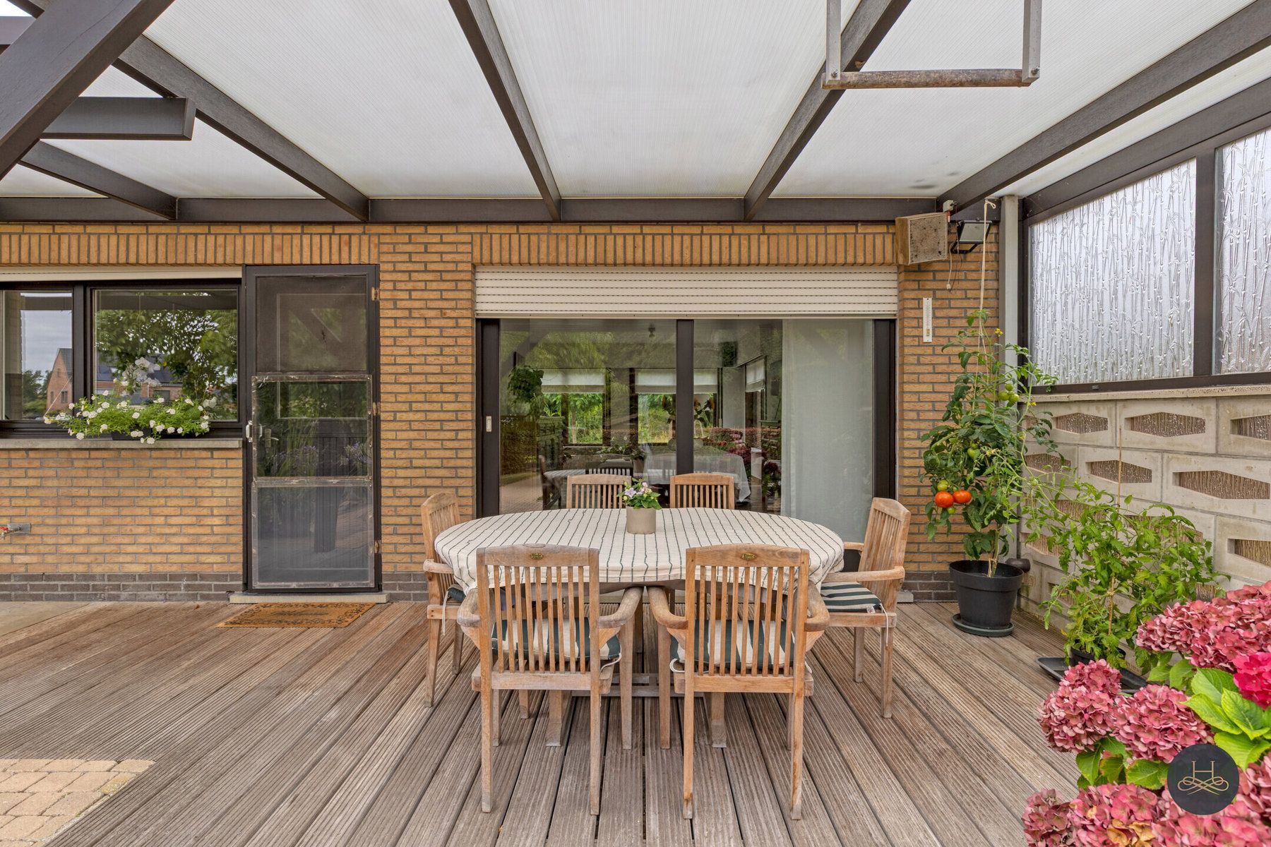 Gezinswoning met tuin nabij het centrum foto 22