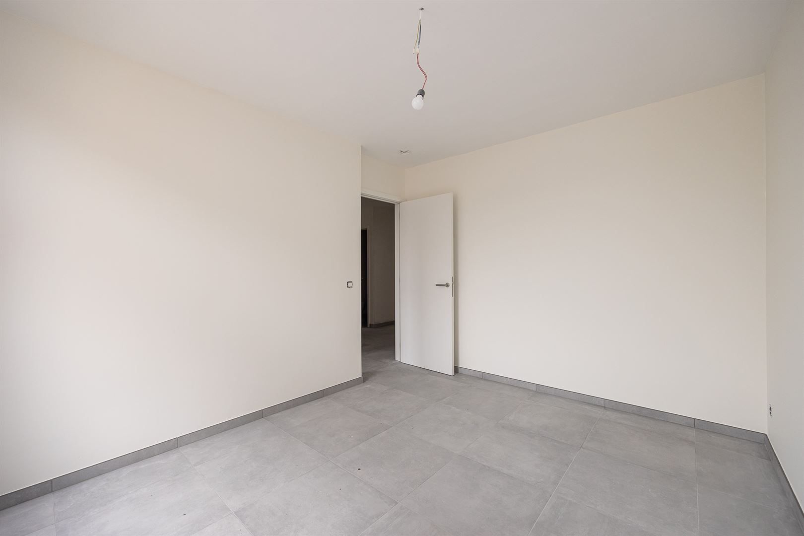 Nieuwbouw appartement met 3 slaapkamers en ruim zuid terras. foto 11