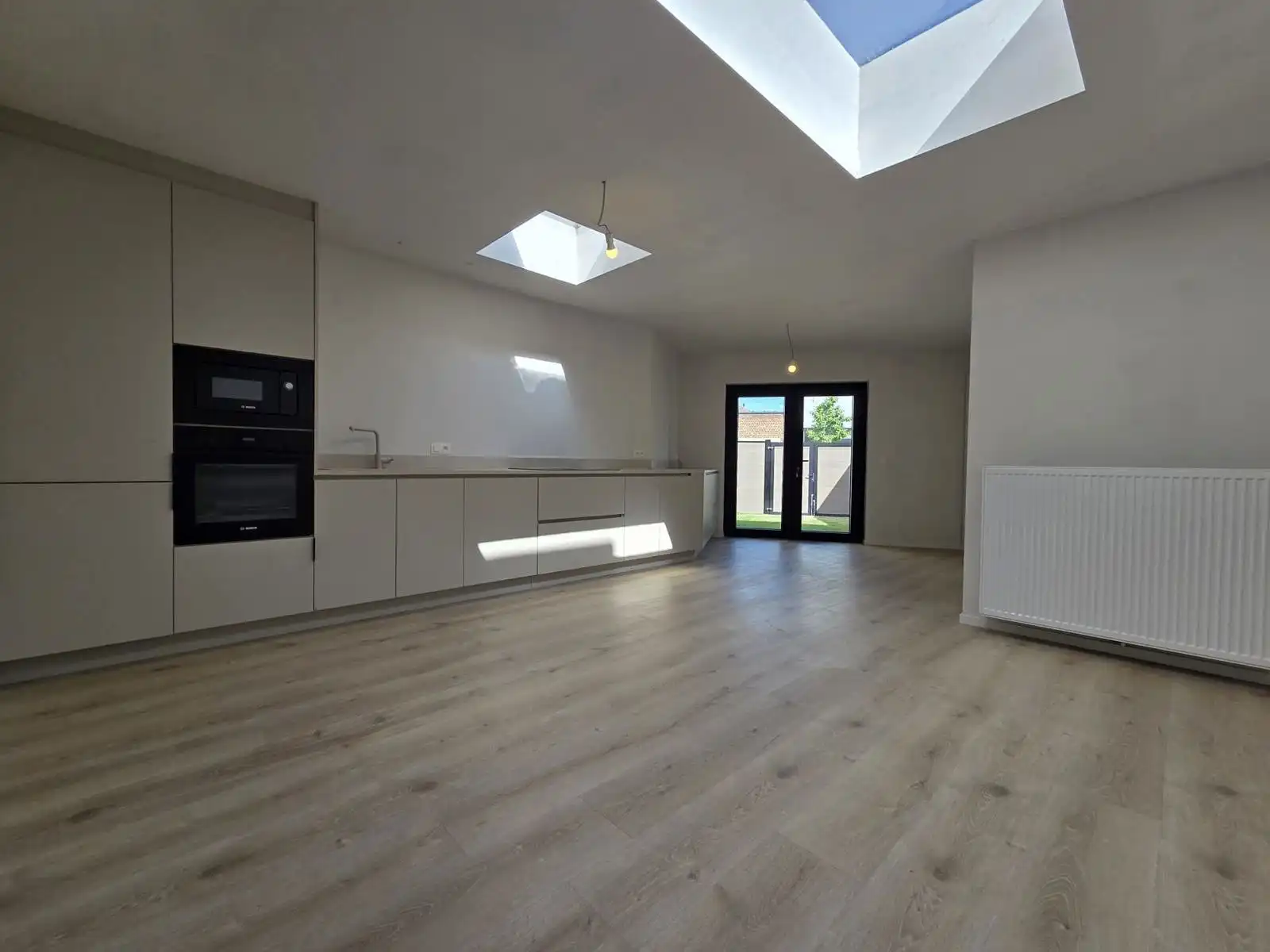 Kloeke en heel ruime instapklare woning! foto 7