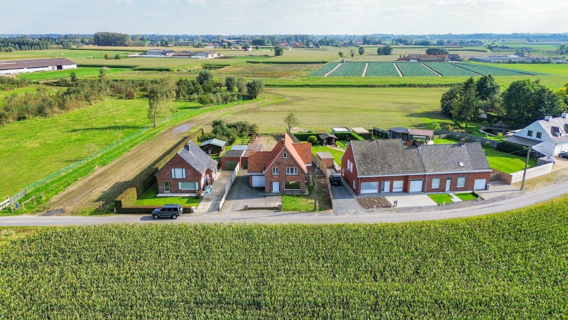 Hoofdfoto van de publicatie: Woning met landelijk verzicht, perceel 800 m², Torhout