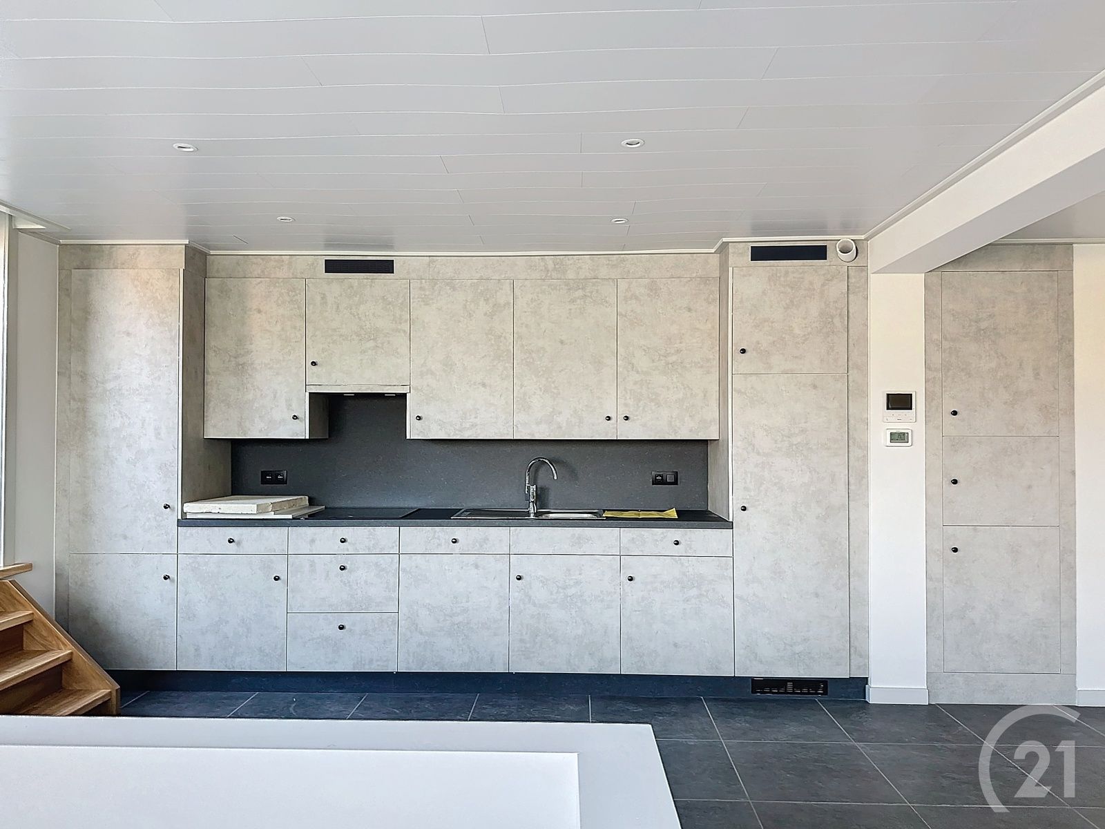 Appartement in Heist-op-den-berg te huur! foto 3