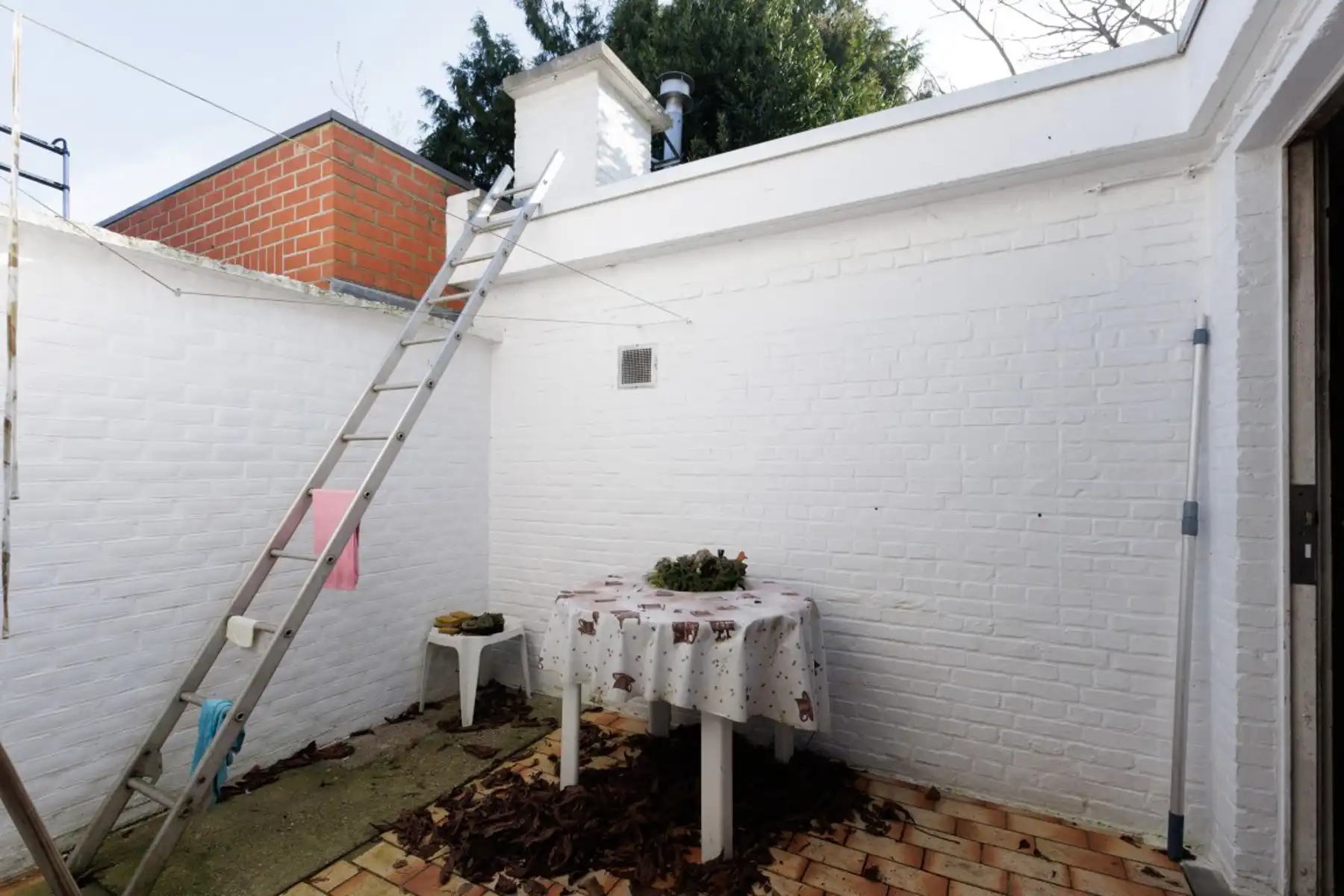 Ruime woning met 3 slaapkamers foto 9