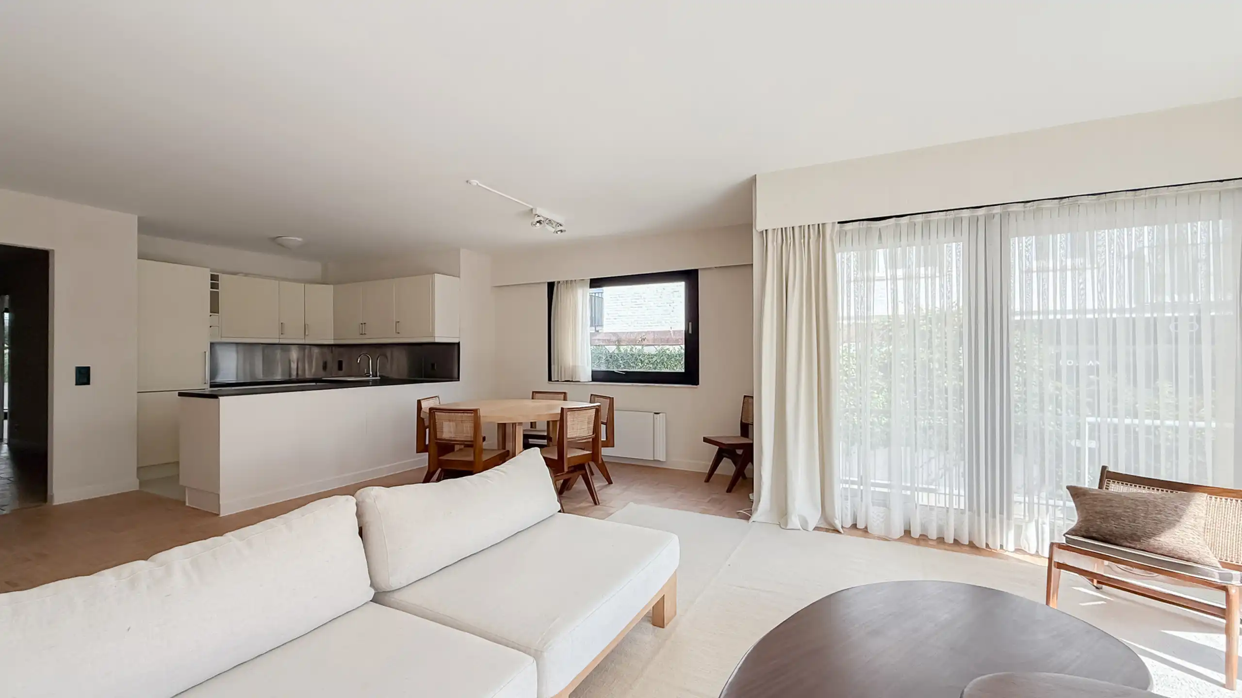 Hoekappartement met mooi terras, nabij het Albertplein... foto 8