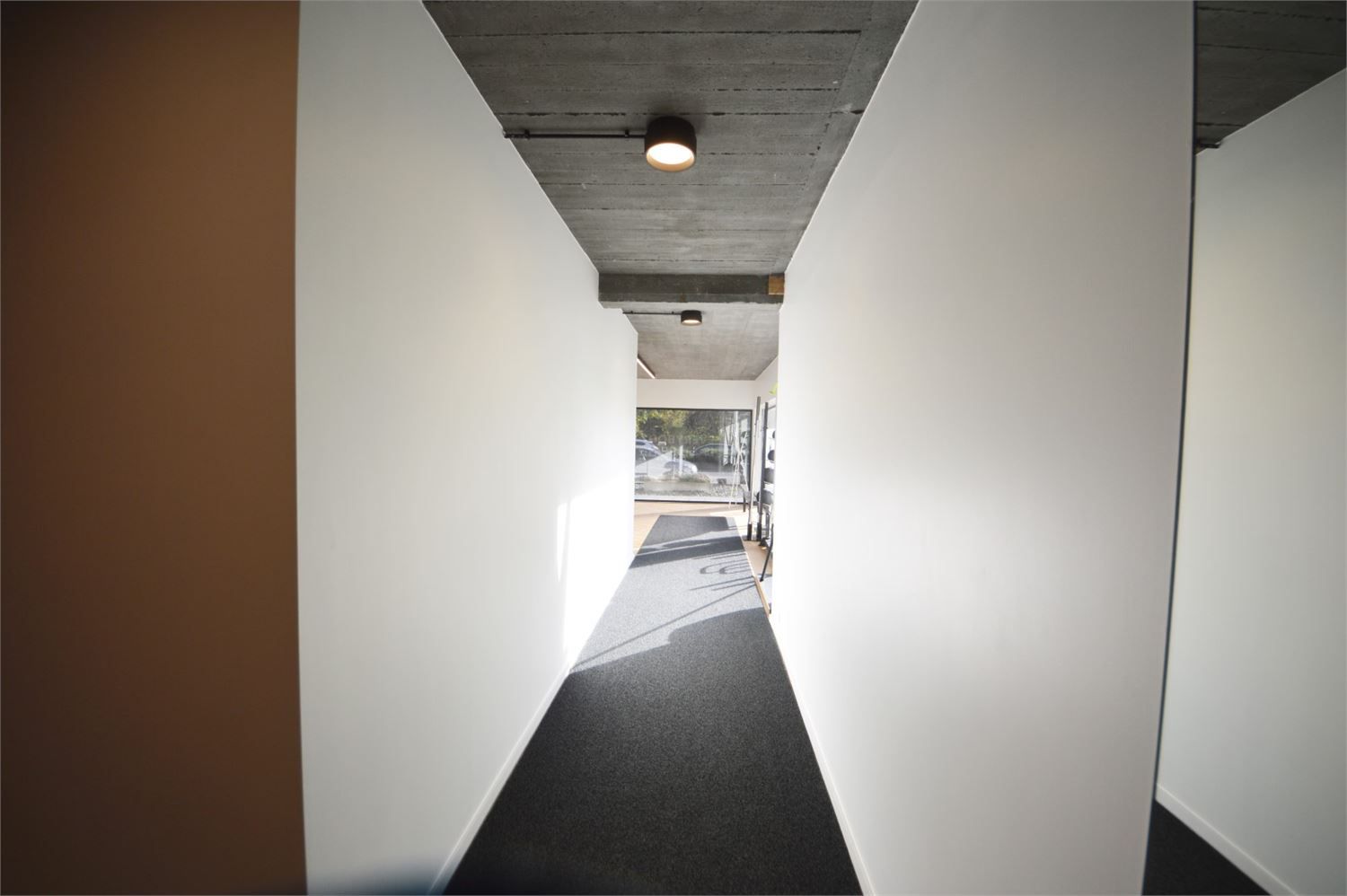 LUXUEUS HANDELSPAND OF KANTOOR PARKLAAN foto 10