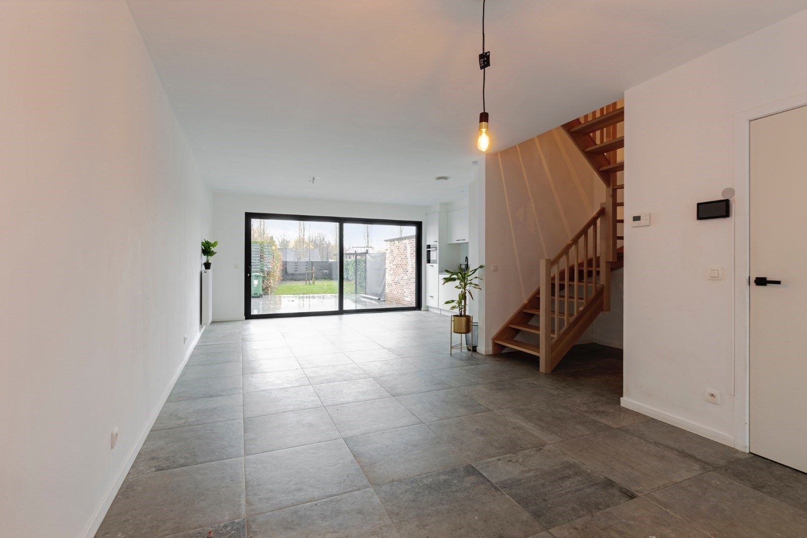 Prachtig gerenoveerde woning met 3 slaapkamers, 2 badkamers en een bewoonbare oppervlakte van 130m² foto 3