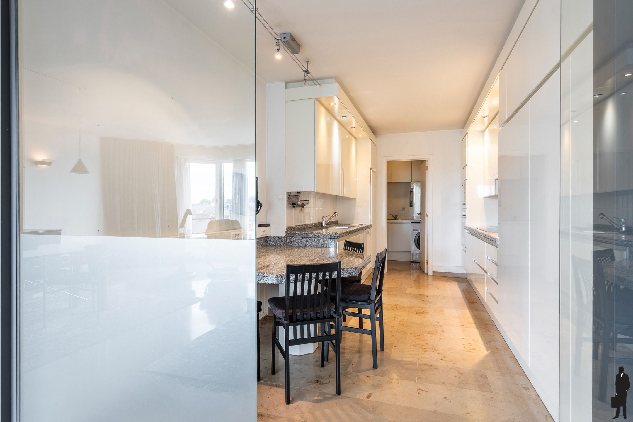 Appartement van ca. 134 m² aan de Grote Markt foto 9