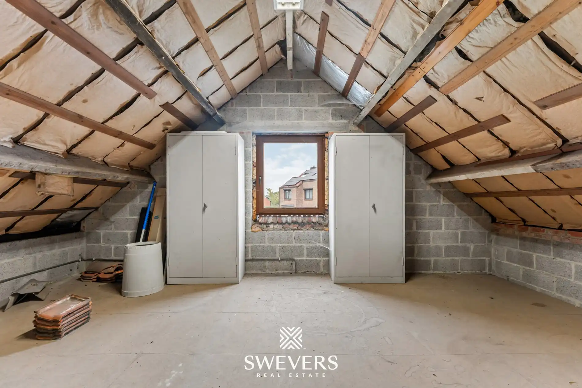 Instapklaar handelspand met woonst en tuin in Herk-de-Stad foto 25