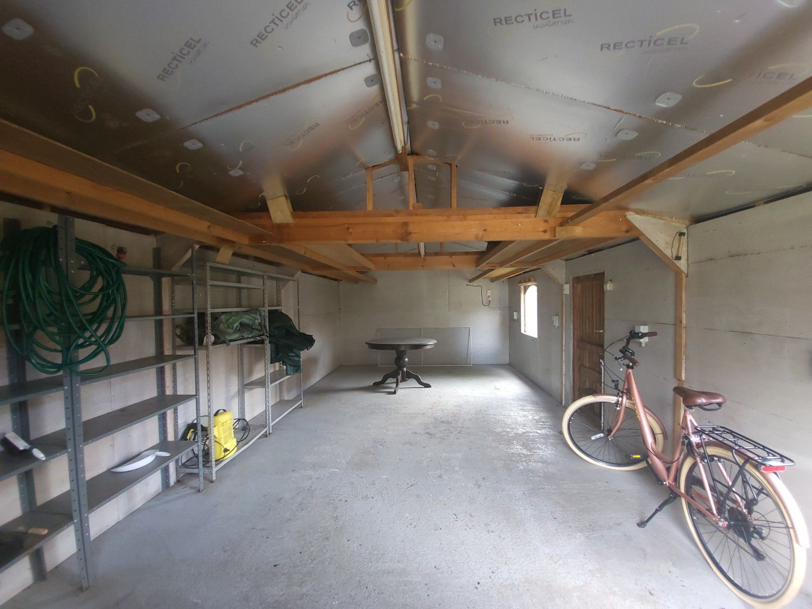 Ruime, instapklare woning te Nevele foto 13