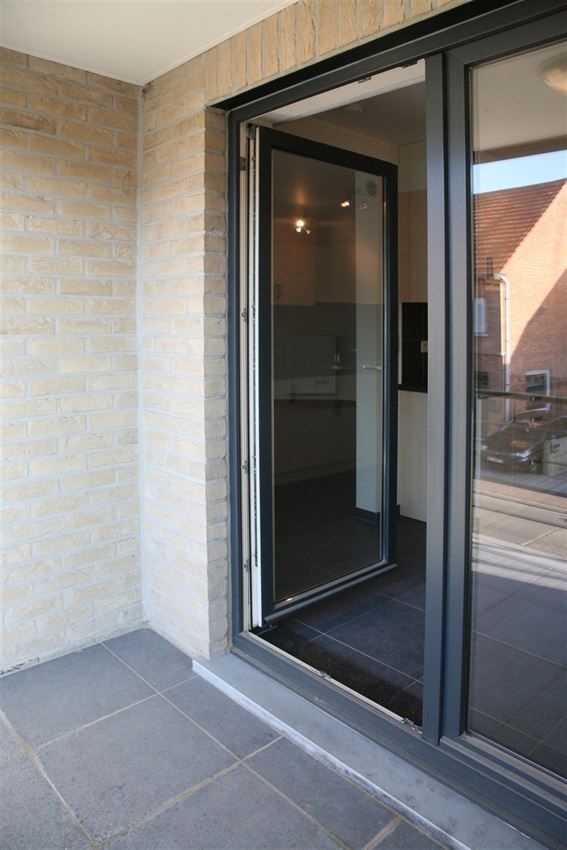 Duplex met 2 slpk., groot terras en twee autostplts  foto 10