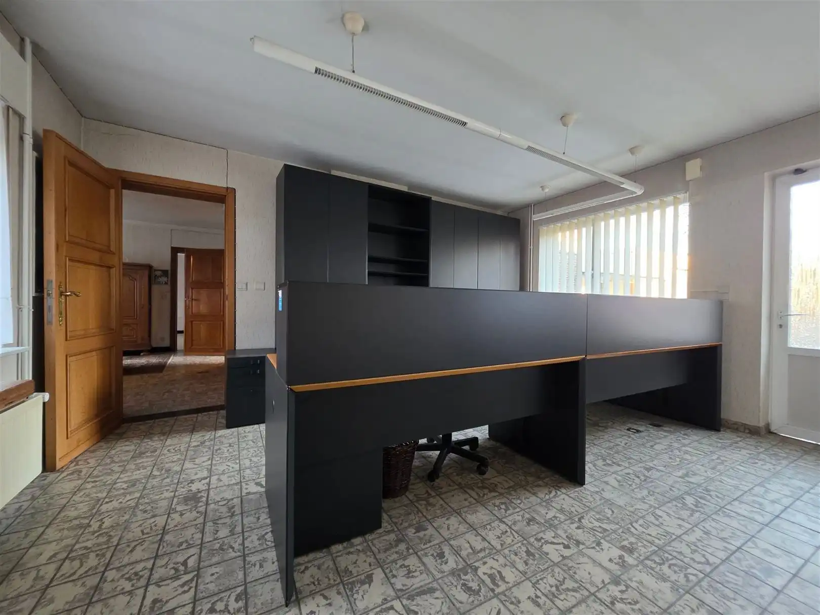 Zeer ruime woning + loods/atelier op 21 are 50 ca foto 15