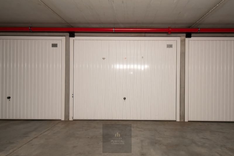 Garage G 2150 GARAGECOMPLEX FRANSLAAN foto 2