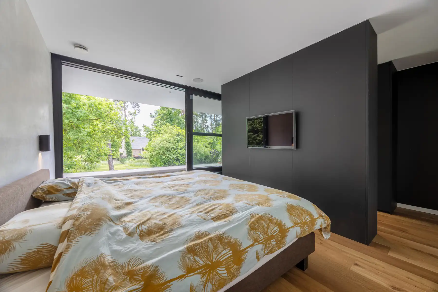 Ruime moderne luxe villa met zwembad op ca. 2339 m². foto 17