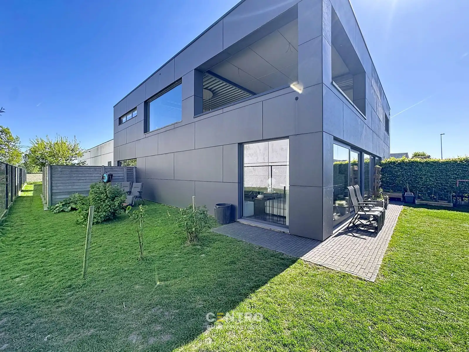 Bedrijfsgebouw met woonst te Wingene! foto 53