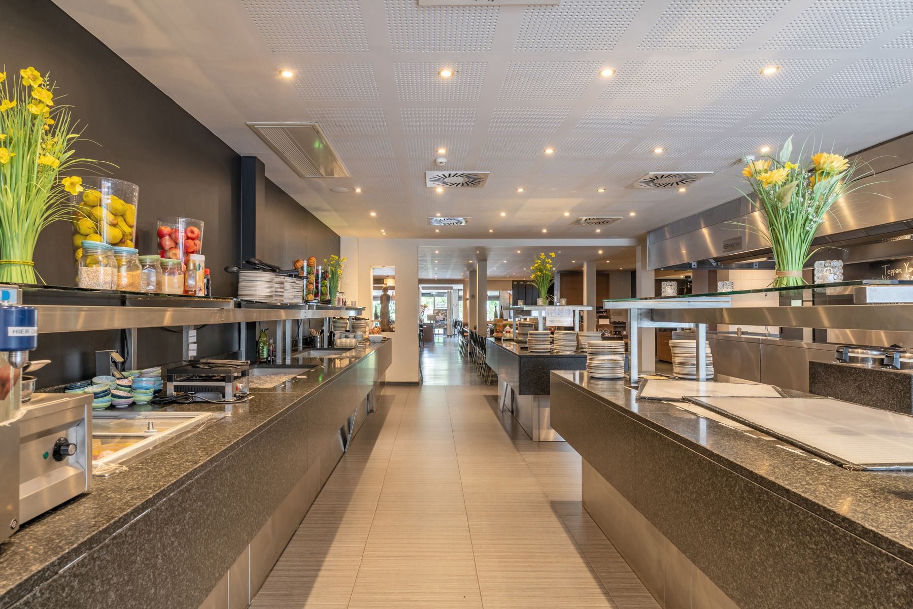 Prachtig commercieel pand met stadstuin in het hart van Aartselaar foto 27