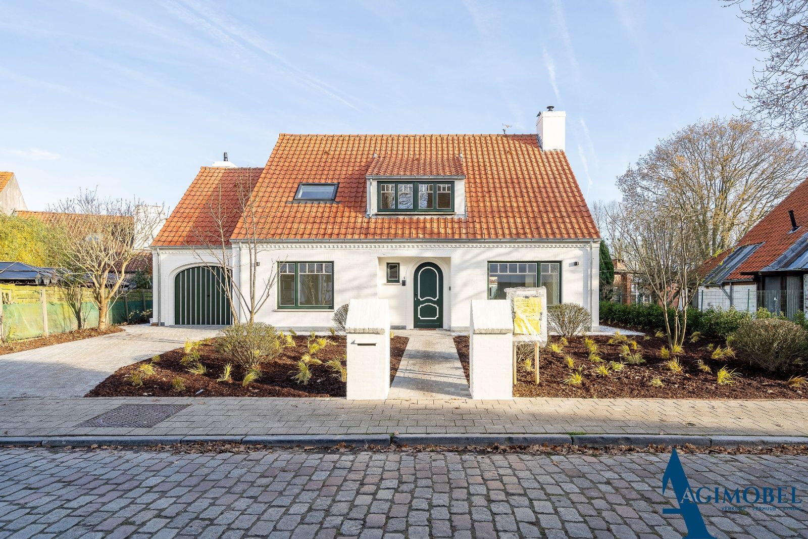 Exclusieve Villa in het Hart van één van Vlaanderen's Mooiste Dorpjes (Lissewege) foto 2