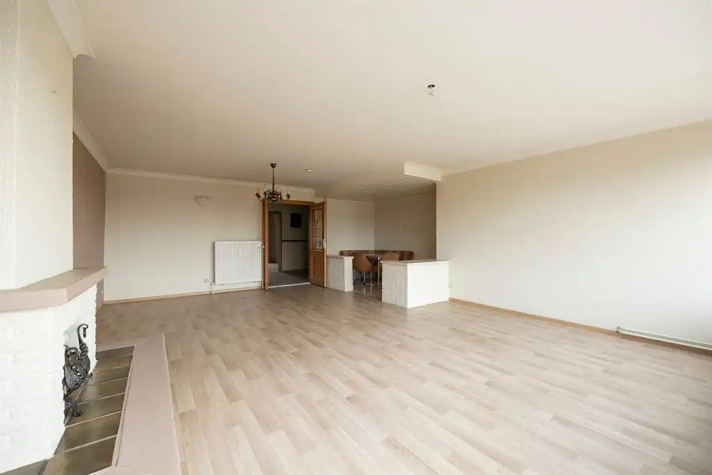 Ruim 2-slaapkamer appartement met terras en EPC B foto 2