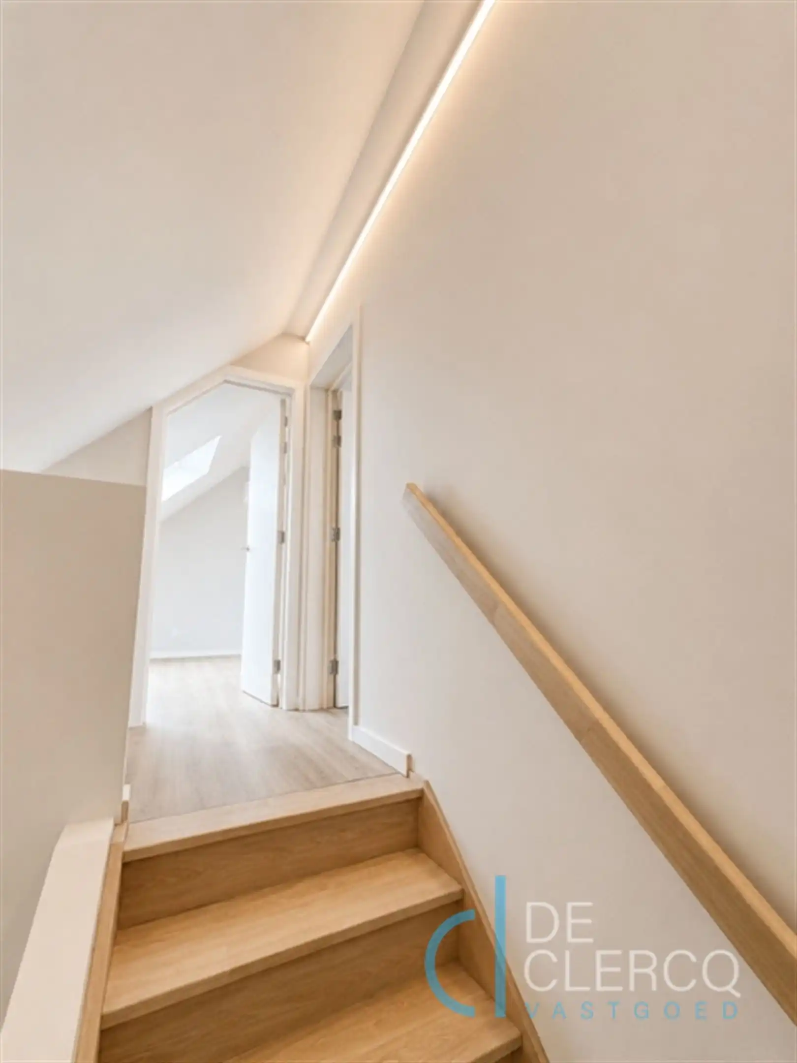 Duplex appartement nabij het centrum van Lochristi! foto 4