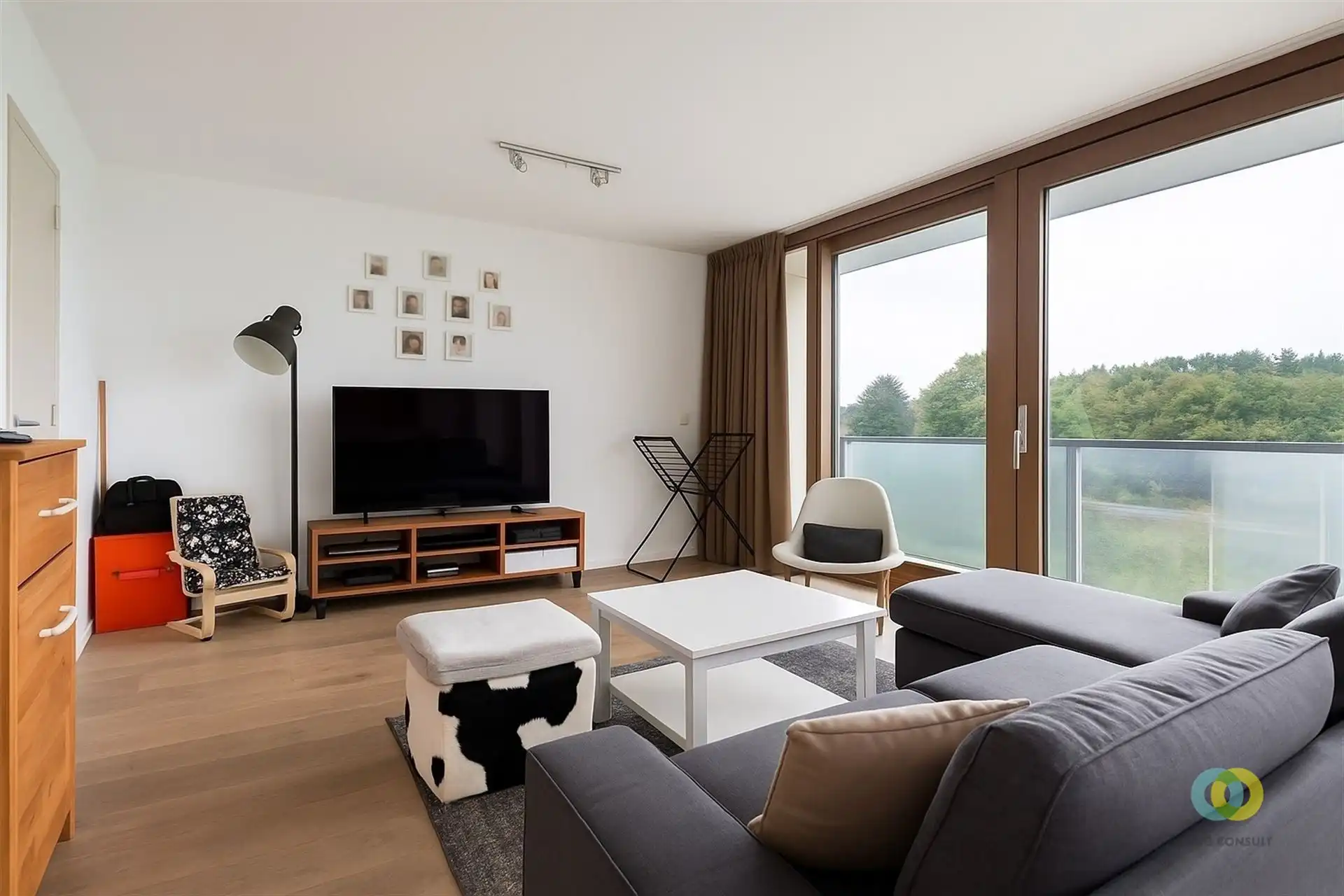 Appartement 2 slaapkamers  foto {{pictureIndex}}