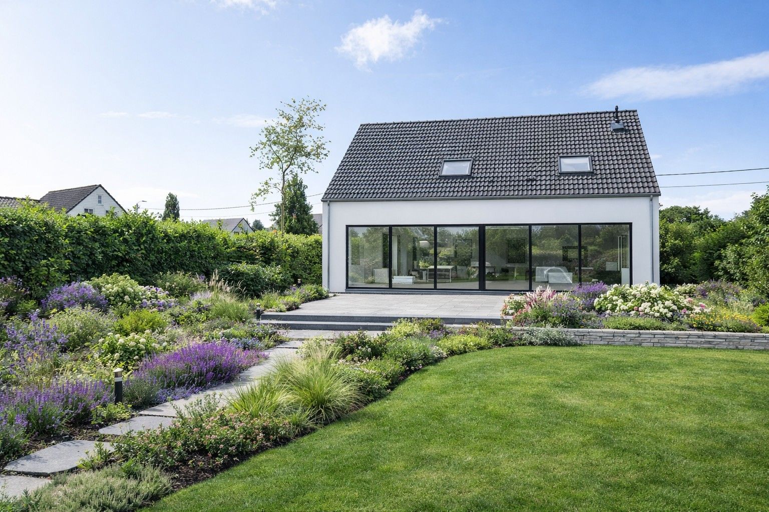 Nieuwbouwwoning in een rustige woonwijk foto 7