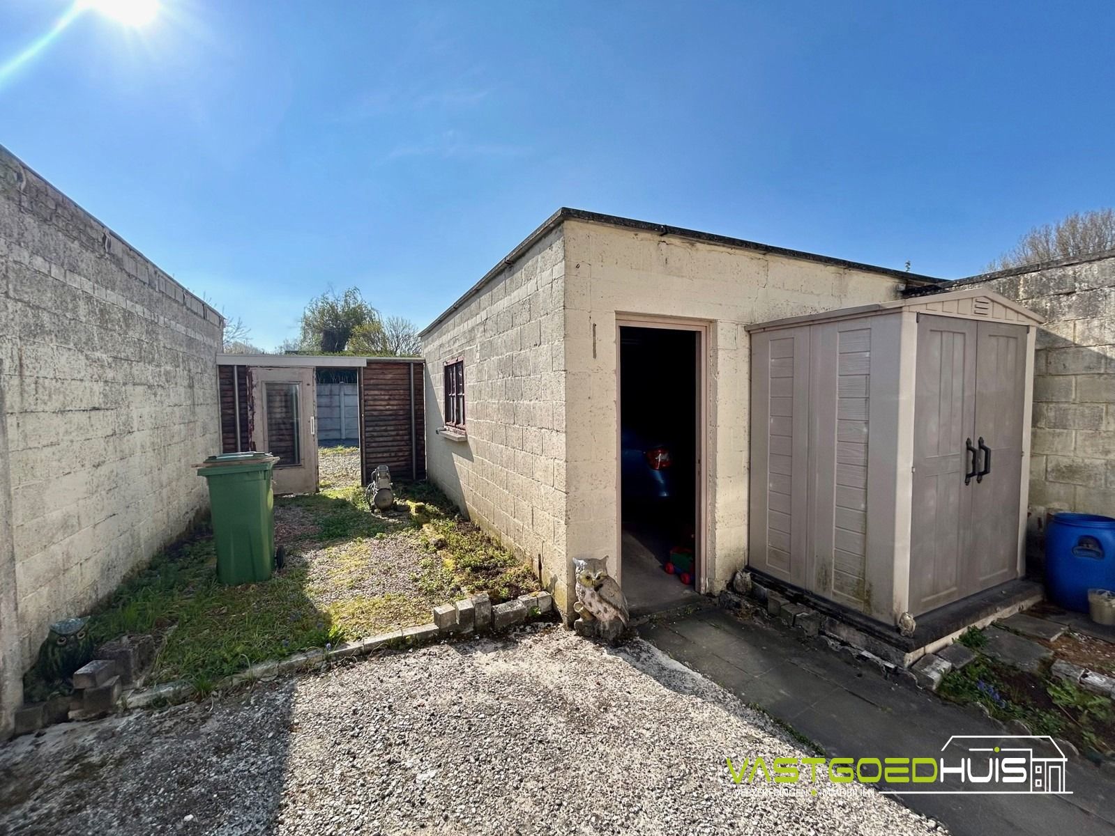 Moderne gezinswoning met 3 slaapkamers en garage foto 14