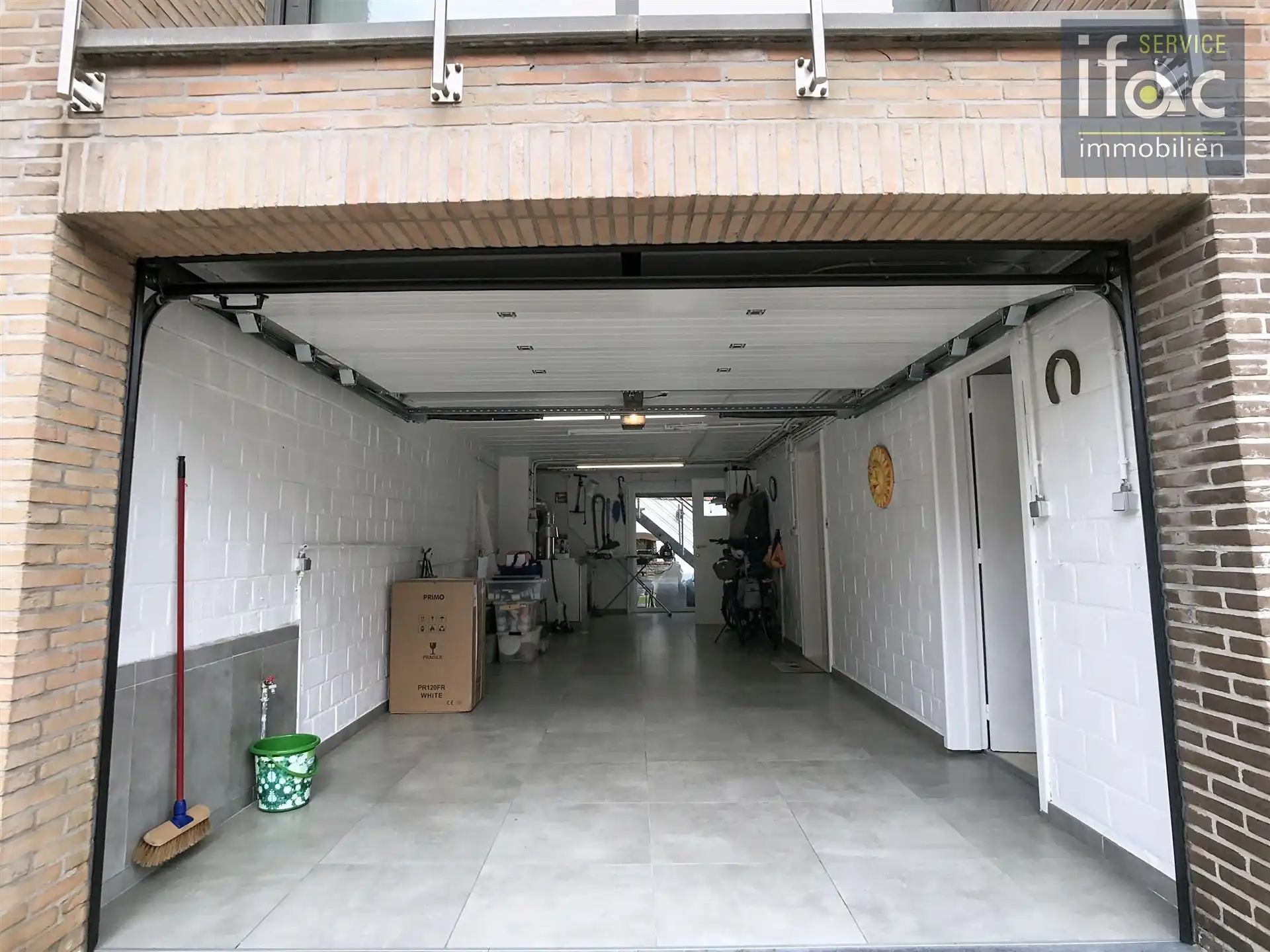 Super onderhouden 3 slaapkamer woning foto 21